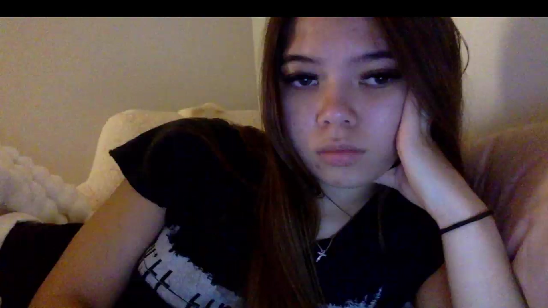 Gallery image thumbnail from Natpeach's myfreecams stream on, 04/30/2026, 06:33 image 10 of 20
