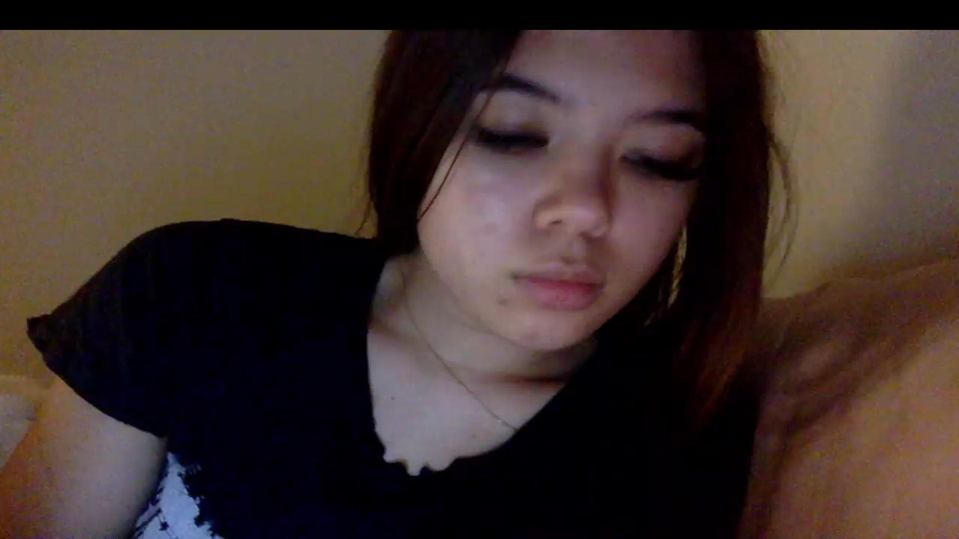 Gallery image thumbnail from Natpeach's myfreecams stream on, 04/30/2026, 07:32 image 4 of 20
