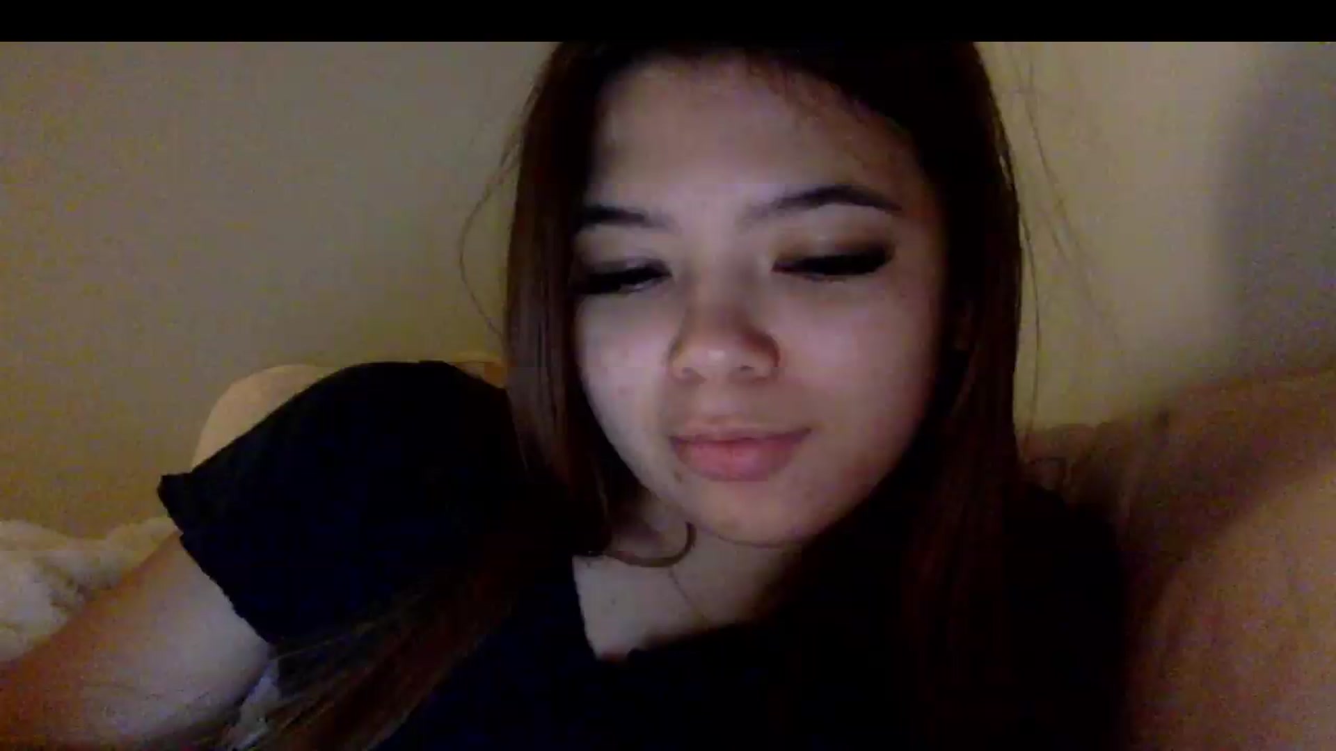 Gallery image thumbnail from Natpeach's myfreecams stream on, 04/30/2026, 07:32 image 2 of 20
