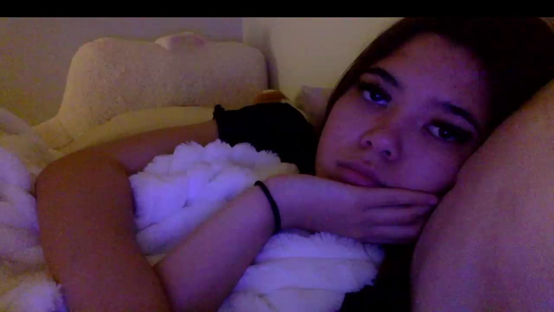 Gallery image thumbnail from Natpeach's myfreecams stream on, 04/30/2026, 07:32 image 11 of 20