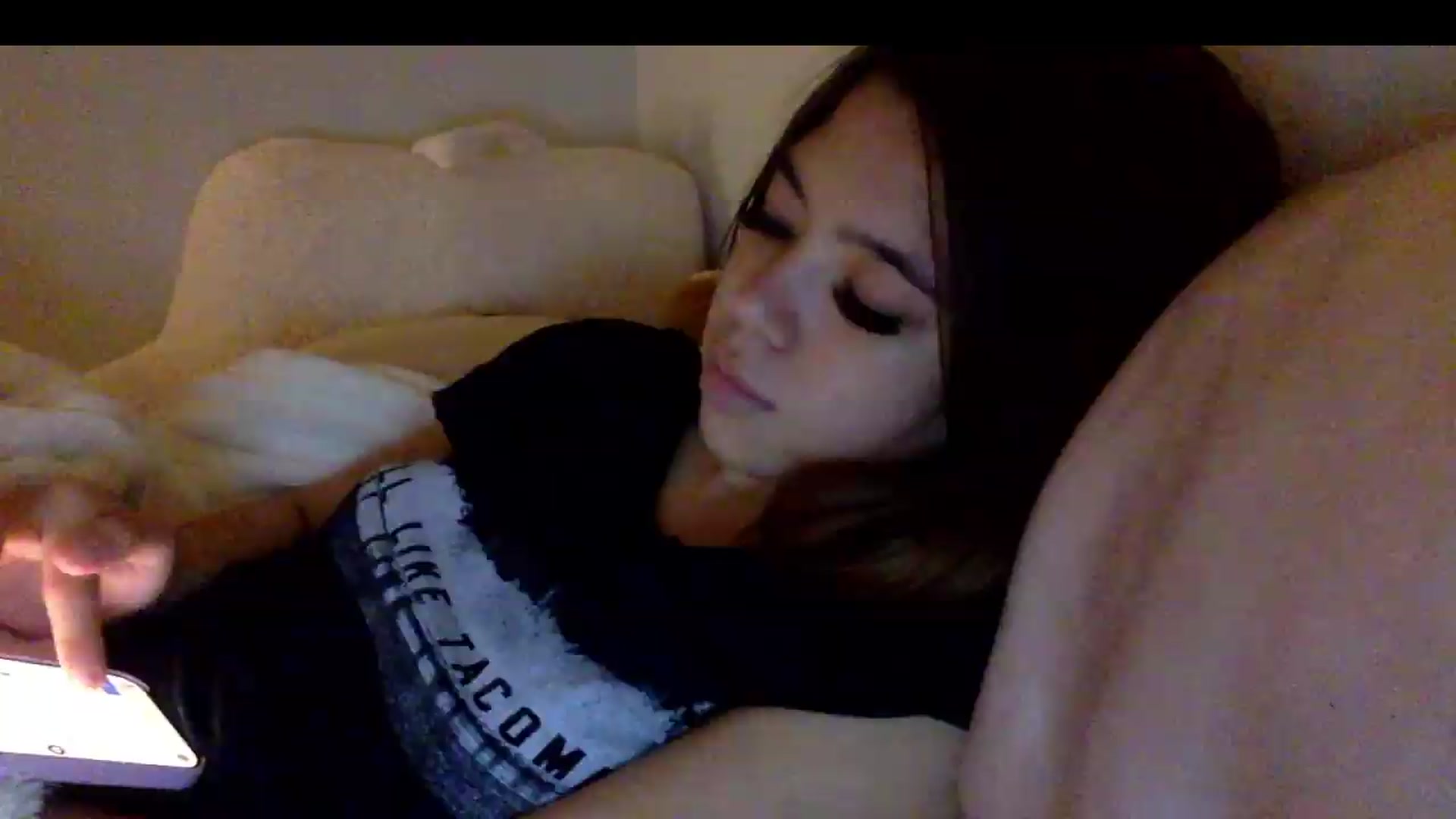 Gallery image thumbnail from Natpeach's myfreecams stream on, 04/30/2026, 07:32 image 6 of 20