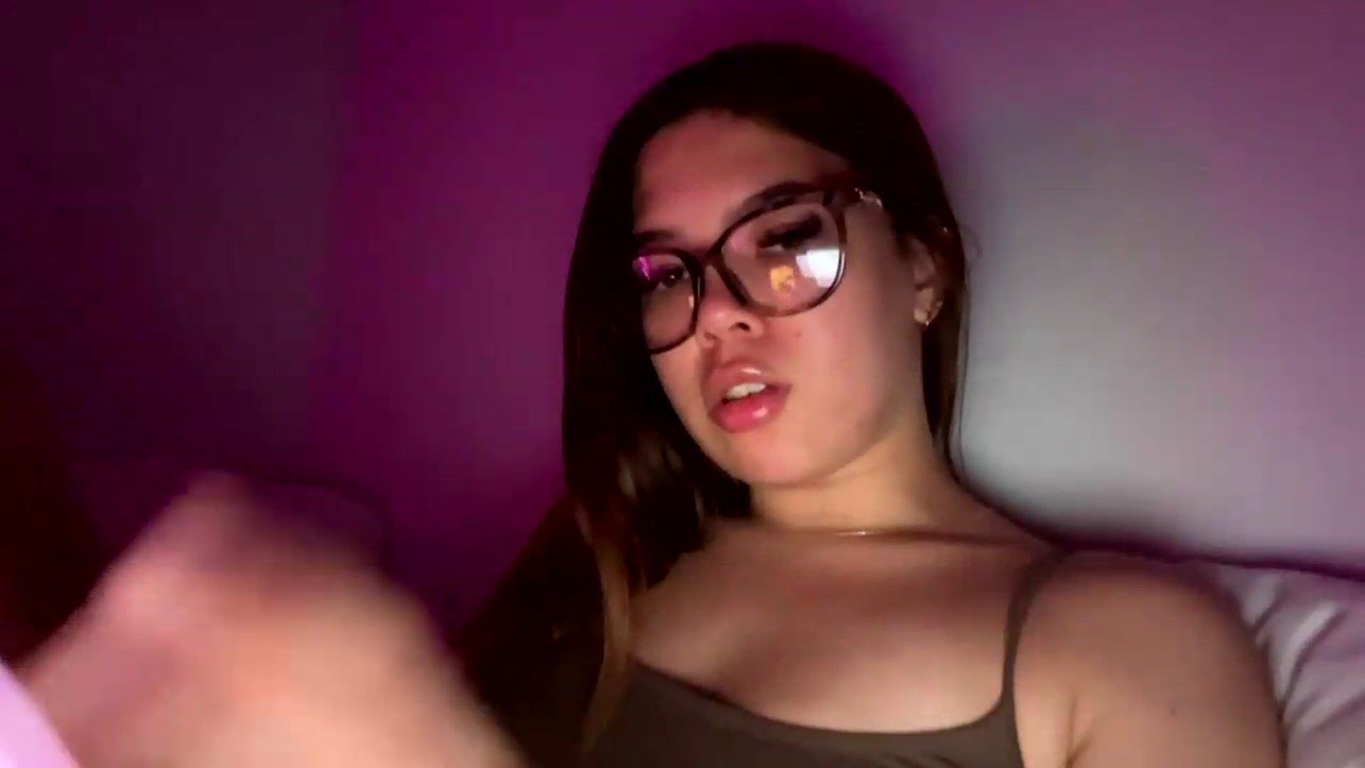 Gallery image thumbnail from Natpeach's myfreecams stream on, 05/05/2026, 05:48 image 4 of 20