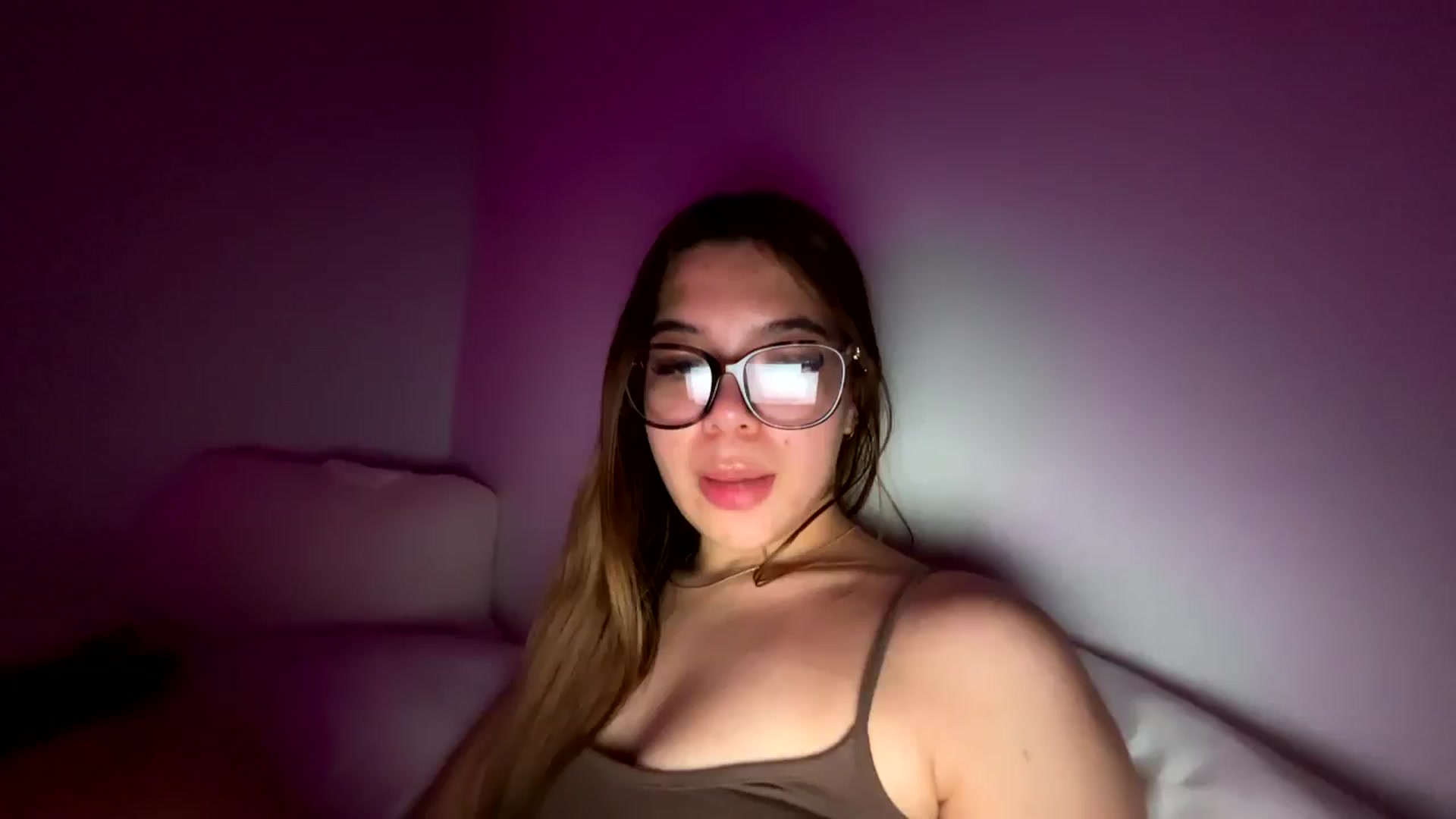 Gallery image thumbnail from Natpeach's myfreecams stream on, 05/05/2026, 07:05 image 1 of 20