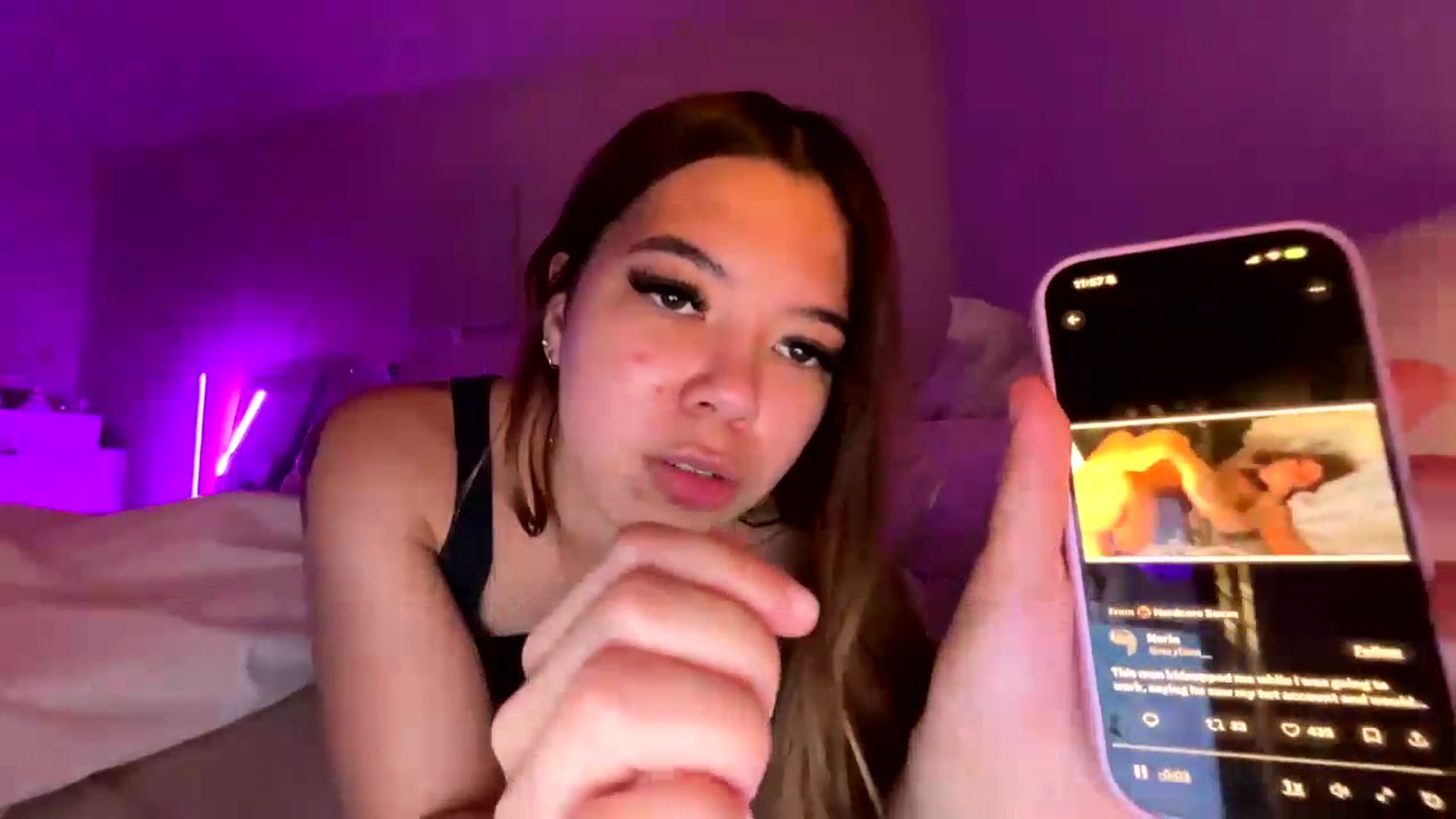 Gallery image thumbnail from Natpeach's myfreecams stream on, 05/12/2026, 07:02 image 17 of 20