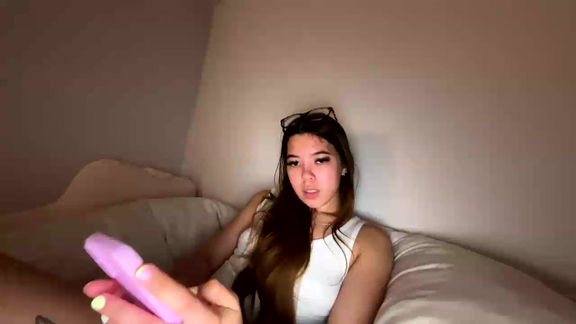 Gallery image thumbnail from Natpeach's myfreecams stream on, 05/20/2026, 06:47 image 7 of 20