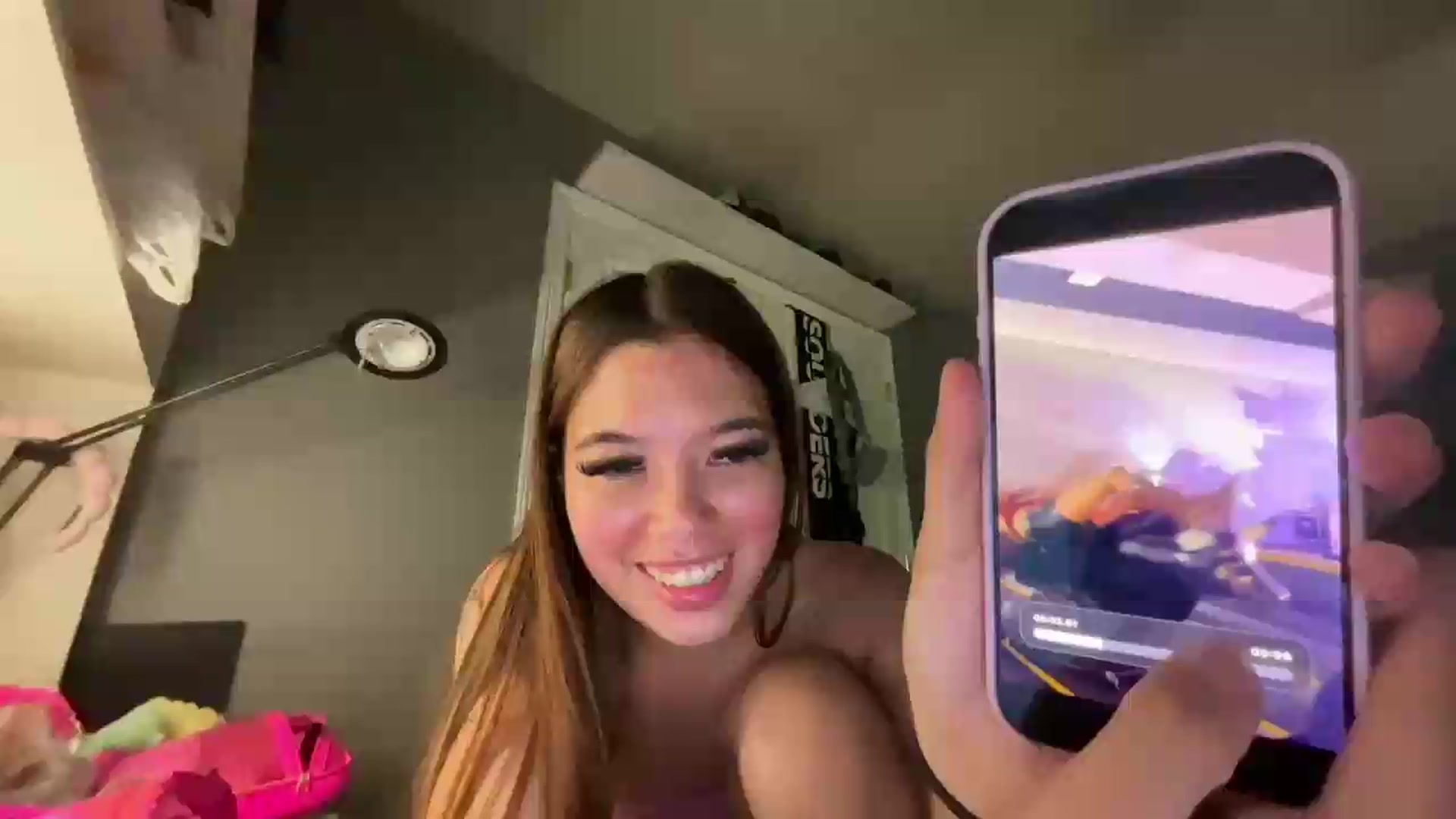 Gallery image thumbnail from Natpeach's myfreecams stream on, 06/15/2026, 05:06 image 6 of 20
