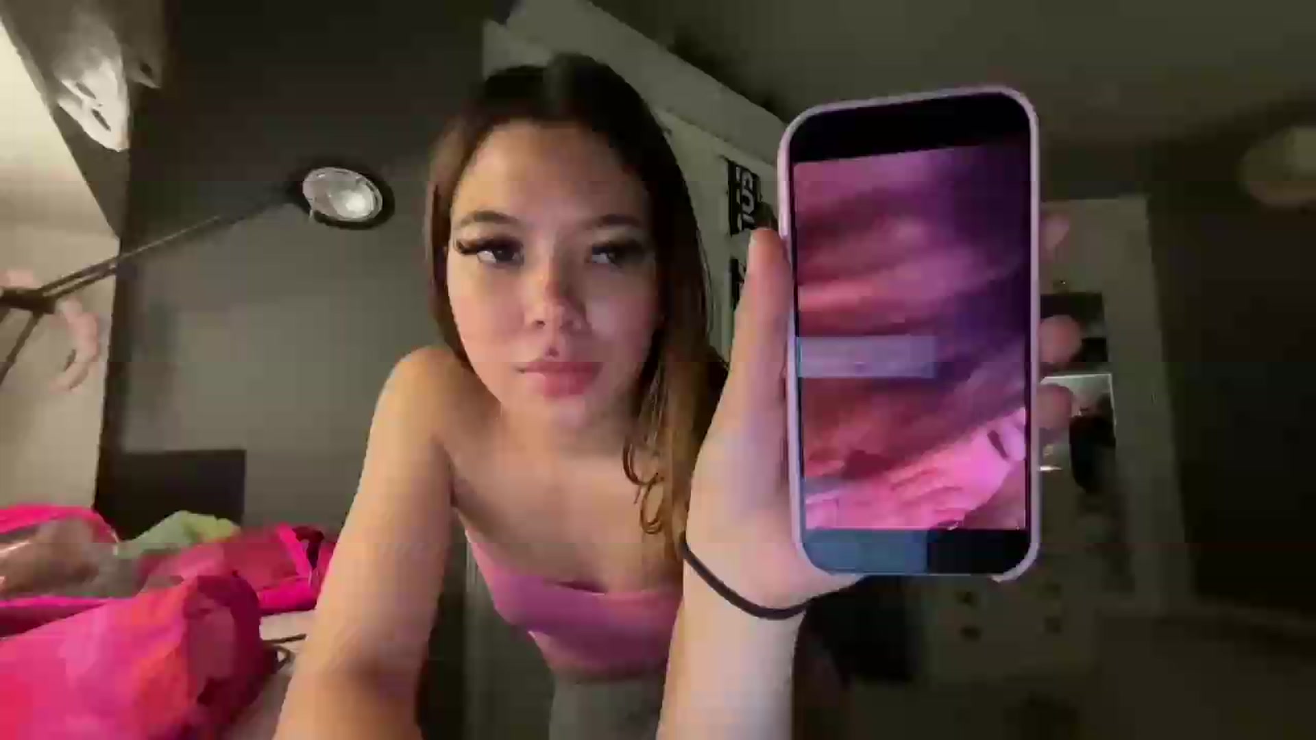 Gallery image thumbnail from Natpeach's myfreecams stream on, 06/15/2026, 05:06 image 15 of 20