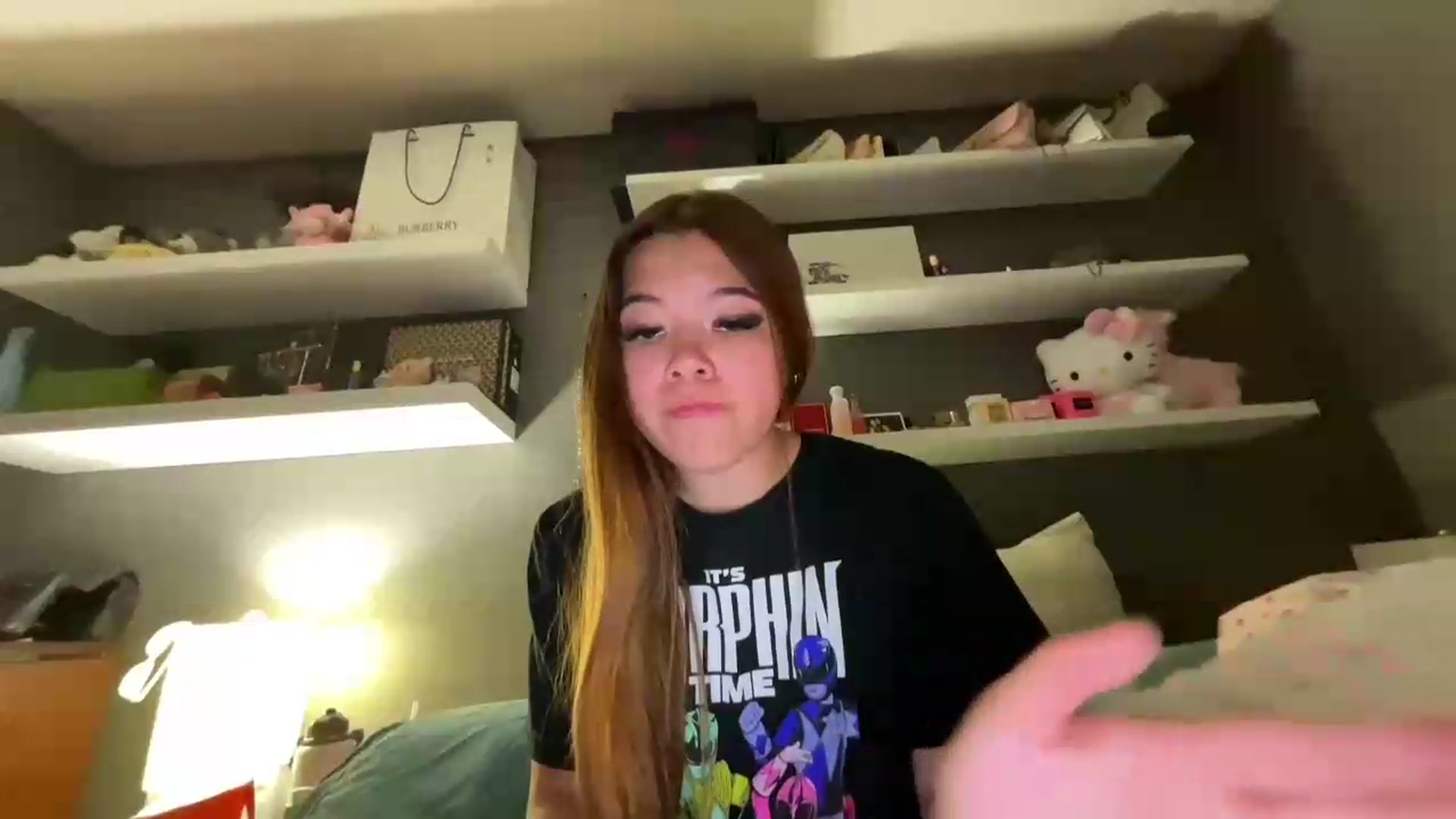 Gallery image thumbnail from Natpeach's myfreecams stream on, 08/17/2026, 08:33 image 17 of 20