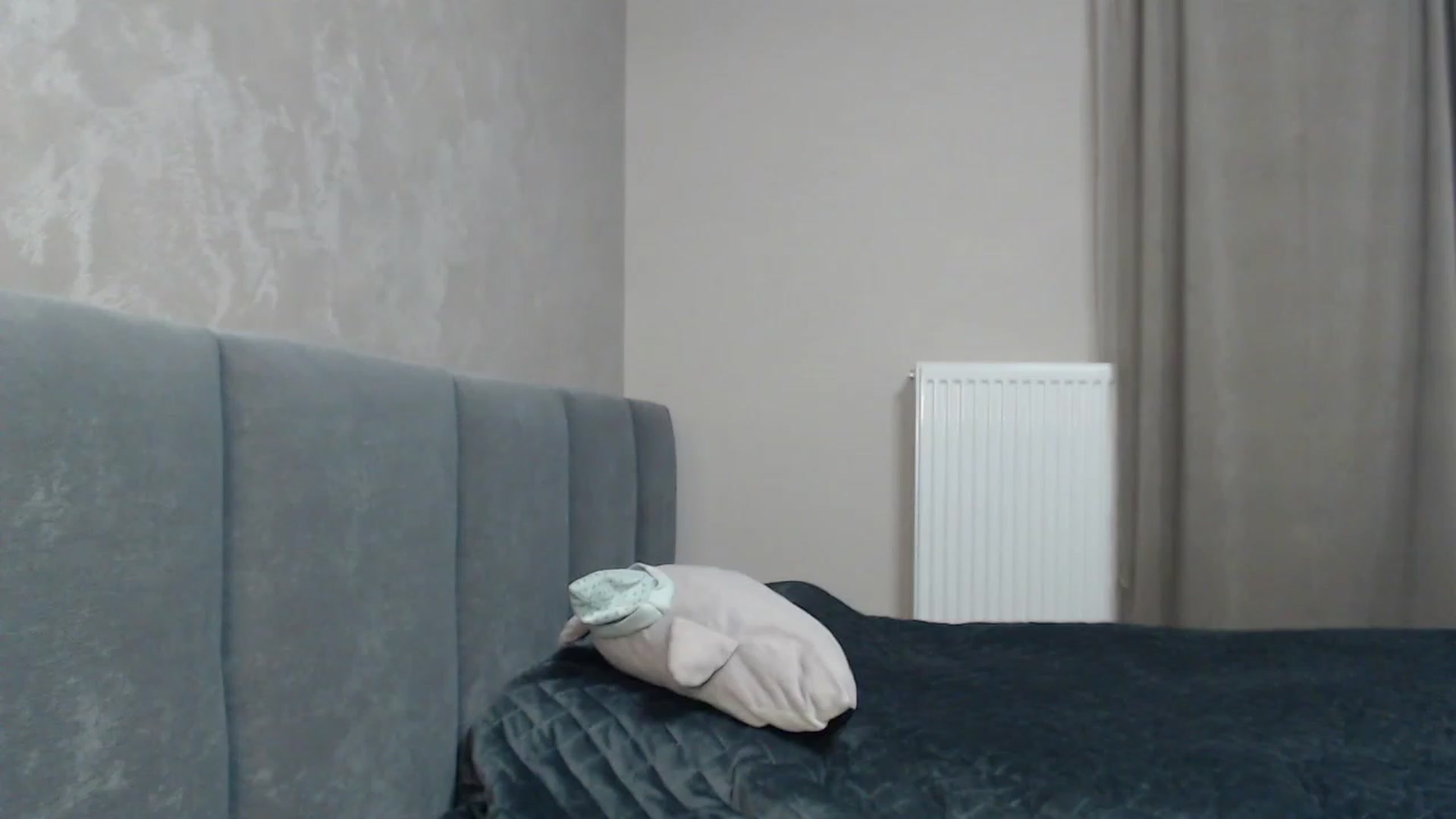 Gallery image thumbnail from NatrlBeauty's myfreecams stream on, 12/12/2022, 22:58 image 5 of 20