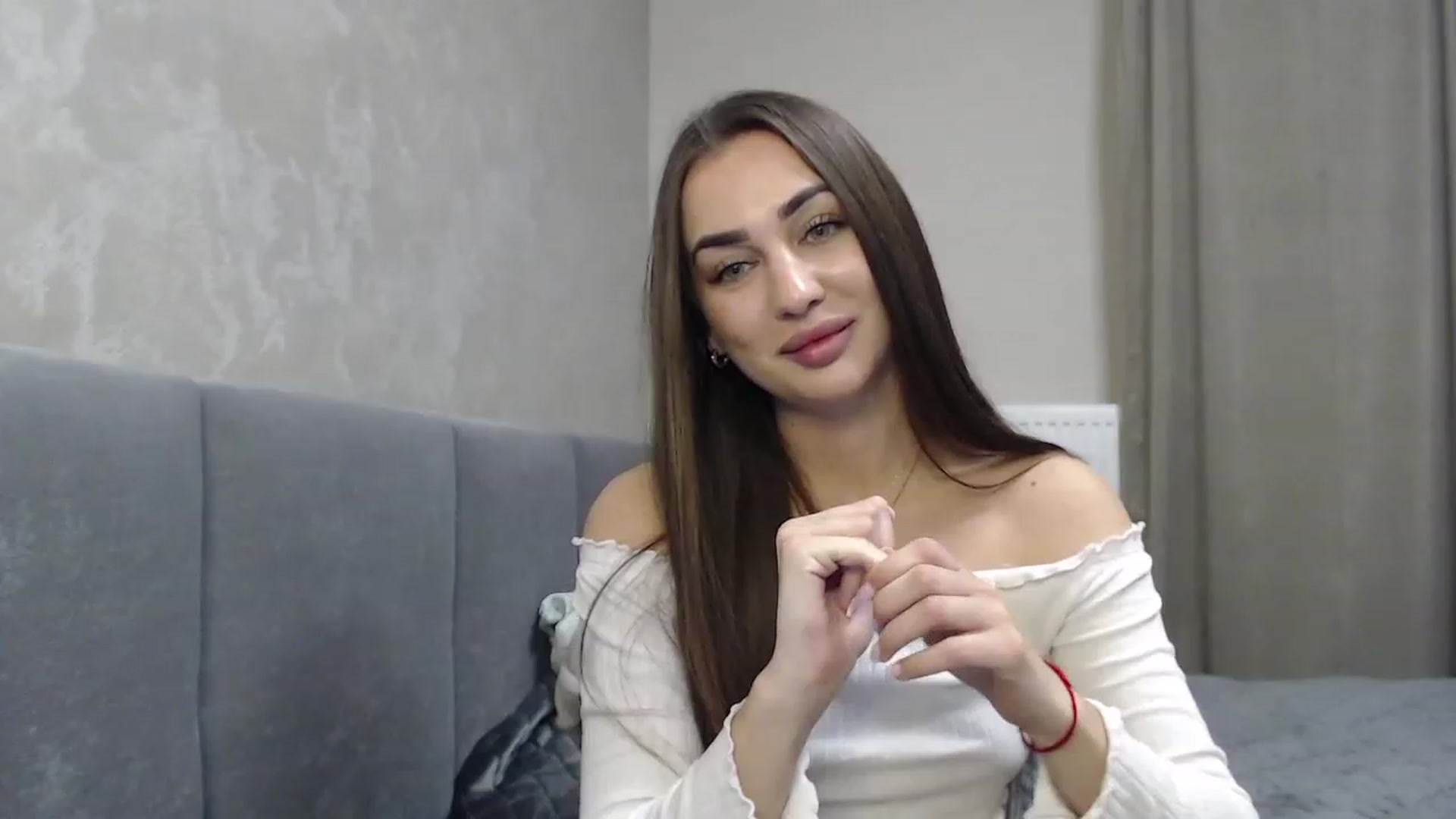Gallery image thumbnail from NatrlBeauty's myfreecams stream on, 12/22/2022, 19:11 image 18 of 20