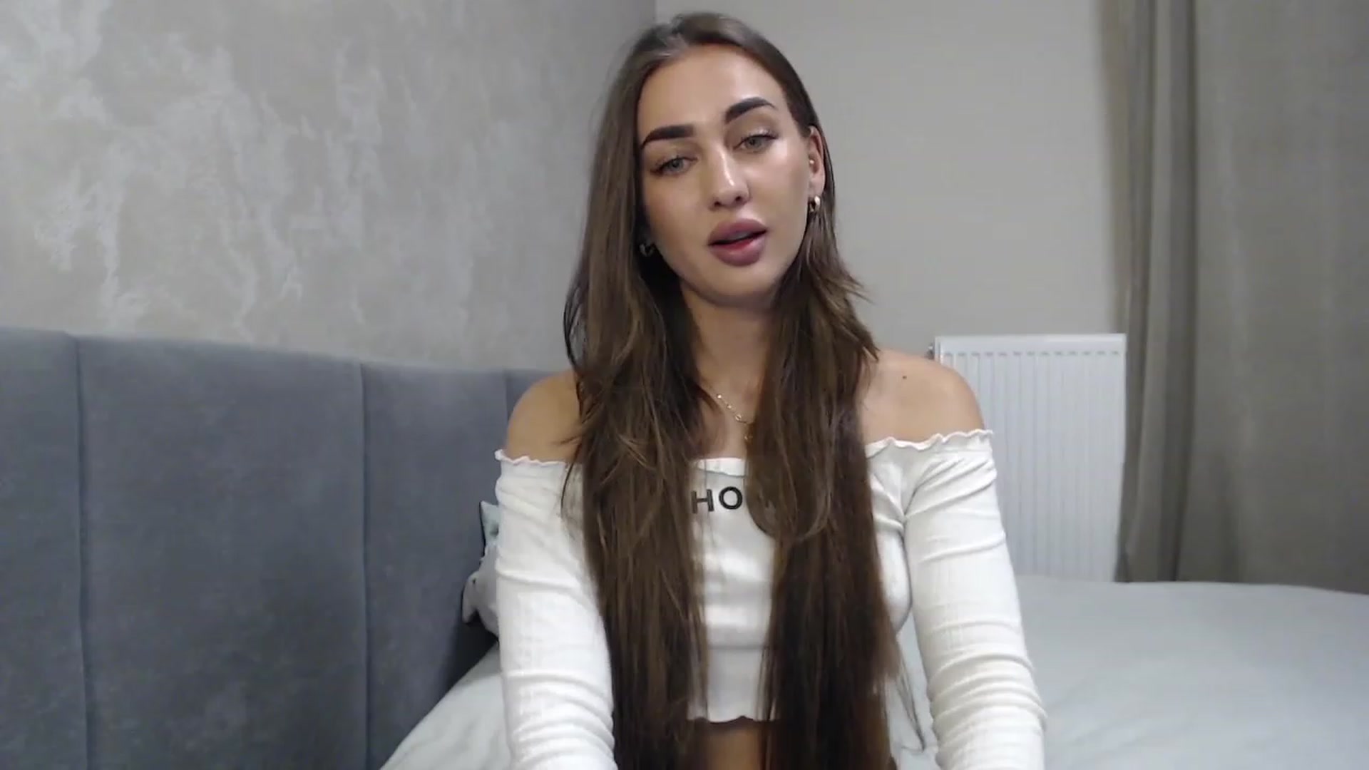 Gallery image thumbnail from NatrlBeauty's myfreecams stream on, 08/03/2023, 21:37 image 10 of 20