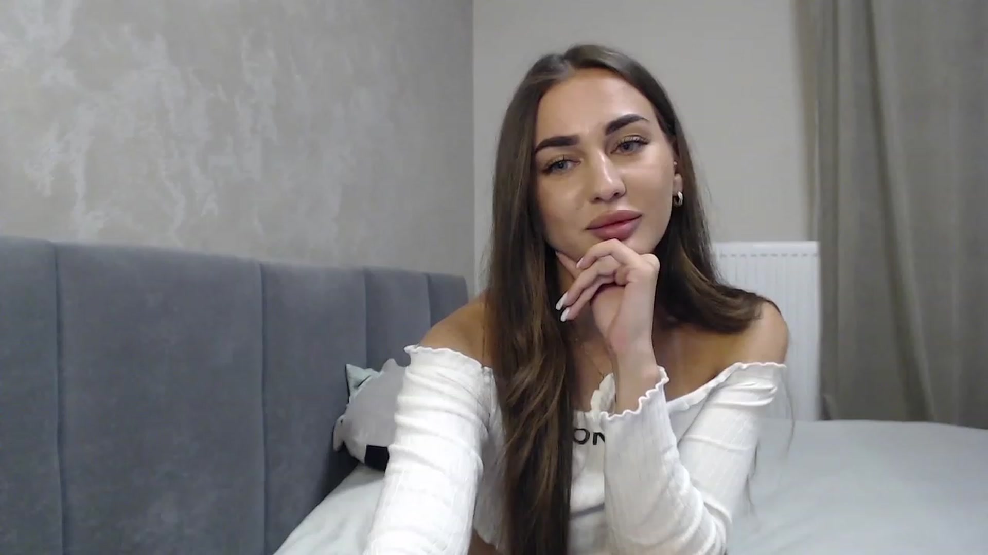 Gallery image thumbnail from NatrlBeauty's myfreecams stream on, 08/03/2023, 22:43 image 6 of 20