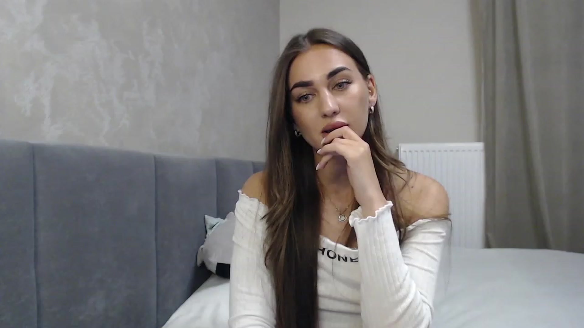 Gallery image thumbnail from NatrlBeauty's myfreecams stream on, 08/03/2023, 22:43 image 2 of 20