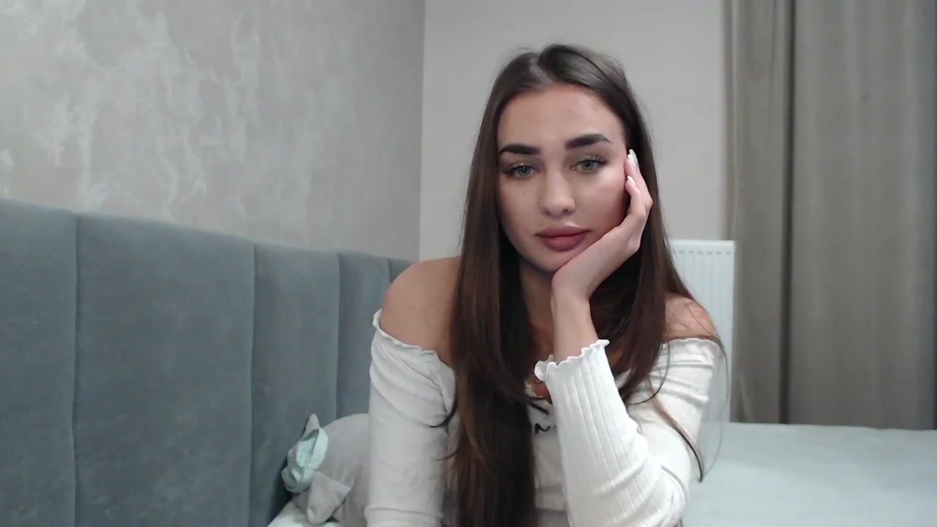 Gallery image thumbnail from NatrlBeauty's myfreecams stream on, 11/24/2023, 15:19 image 6 of 20