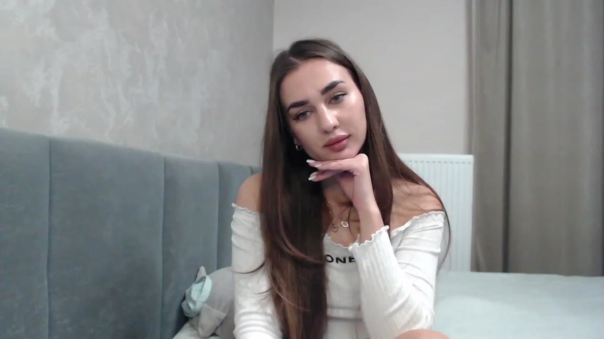Gallery image thumbnail from NatrlBeauty's myfreecams stream on, 11/24/2023, 15:19 image 7 of 20