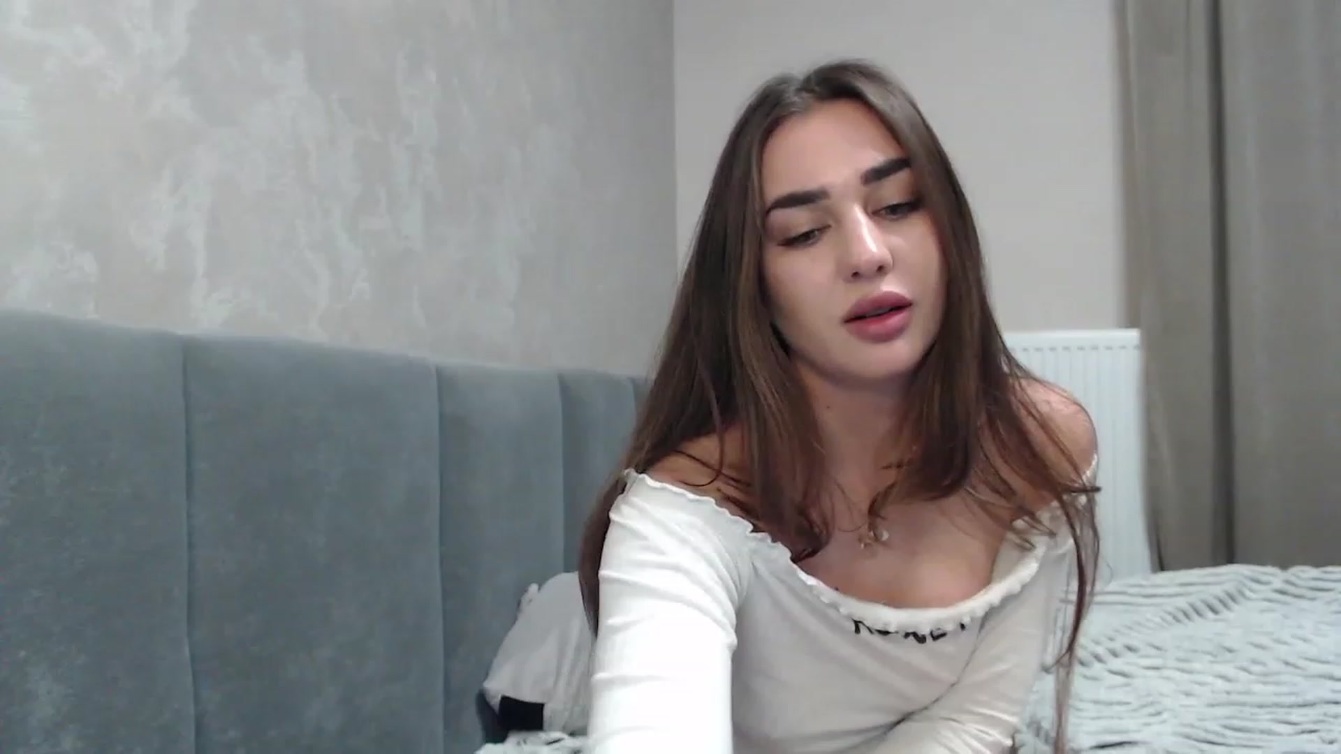 Gallery image thumbnail from NatrlBeauty's myfreecams stream on, 12/13/2023, 18:26 image 12 of 20