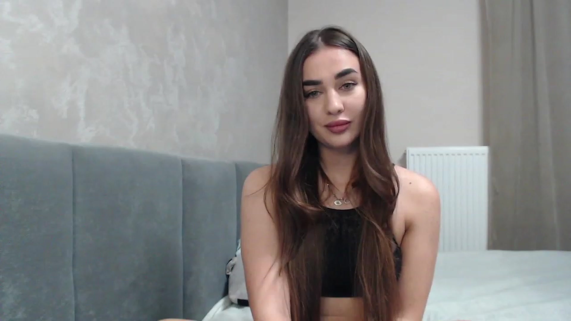 Gallery image thumbnail from NatrlBeauty's myfreecams stream on, 12/19/2023, 10:59 image 2 of 20