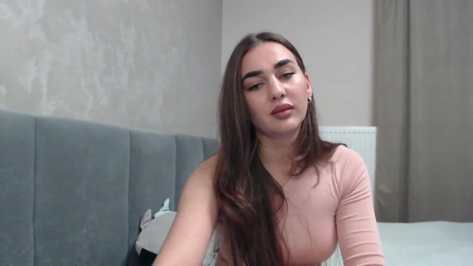 Gallery image thumbnail from NatrlBeauty's myfreecams stream on, 12/28/2023, 22:02 image 18 of 20
