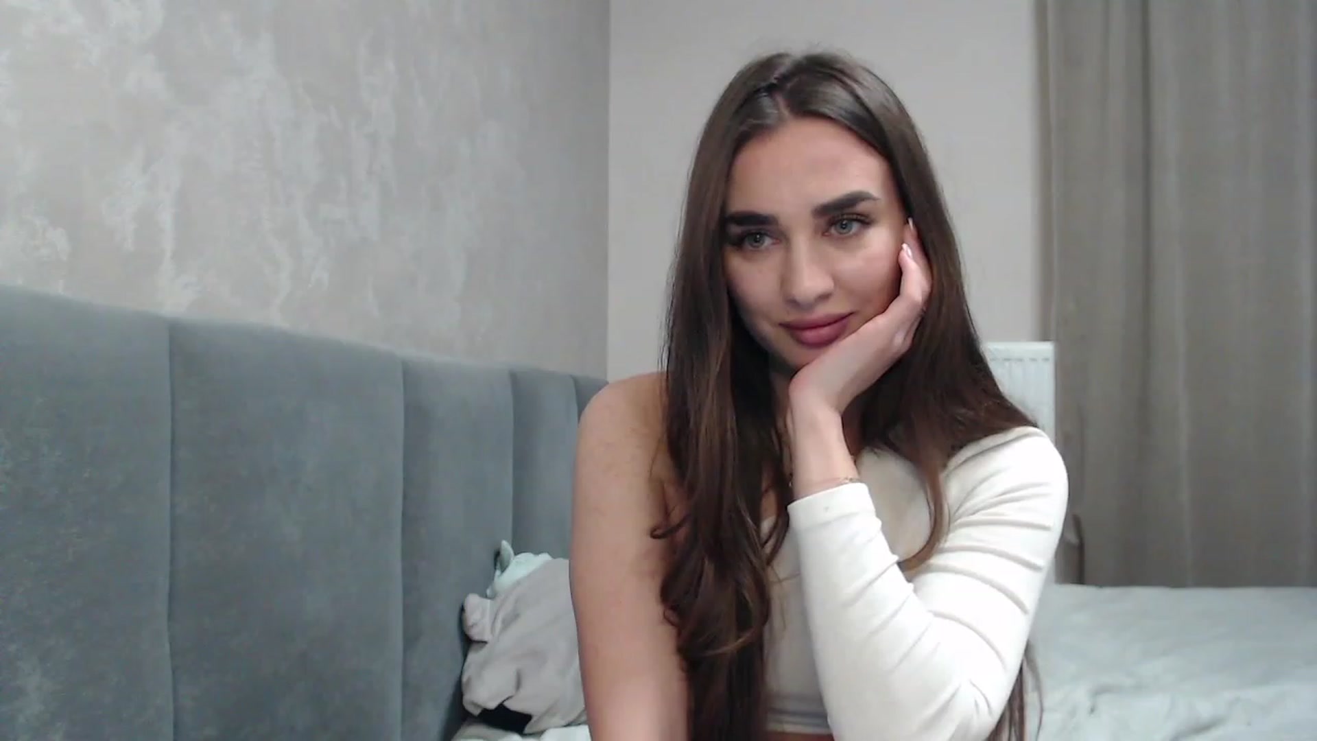 Gallery image thumbnail from NatrlBeauty's myfreecams stream on, 03/13/2024, 12:15 image 5 of 20