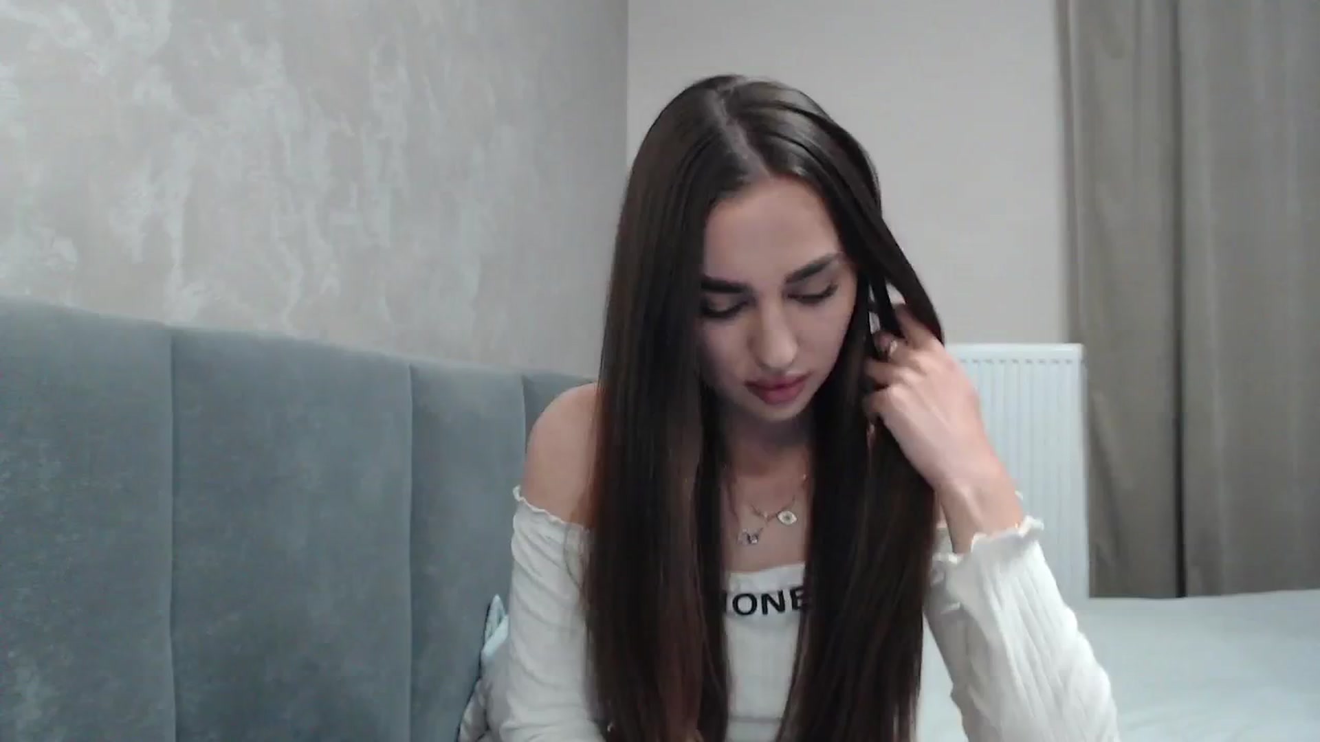 Gallery image thumbnail from NatrlBeauty's myfreecams stream on, 05/07/2024, 13:52 image 8 of 20