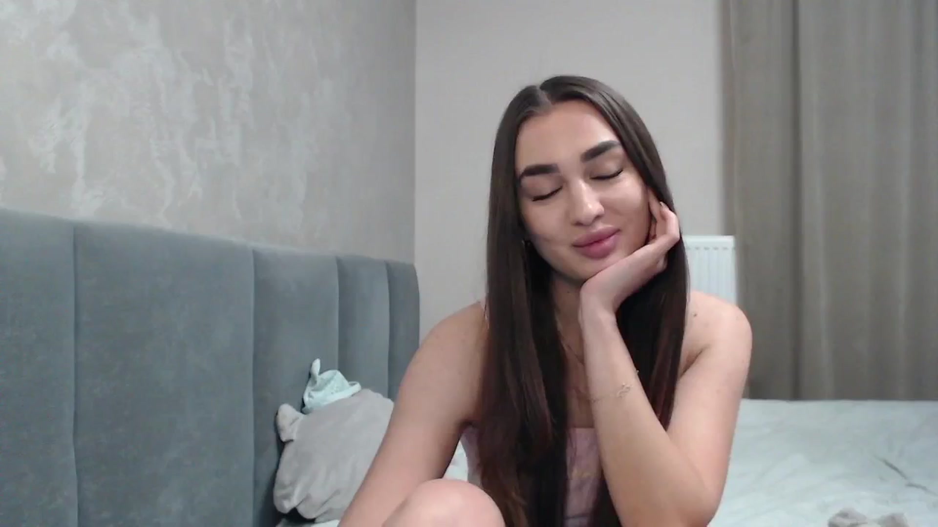 Gallery image thumbnail from NatrlBeauty's myfreecams stream on, 05/14/2024, 09:32 image 9 of 20