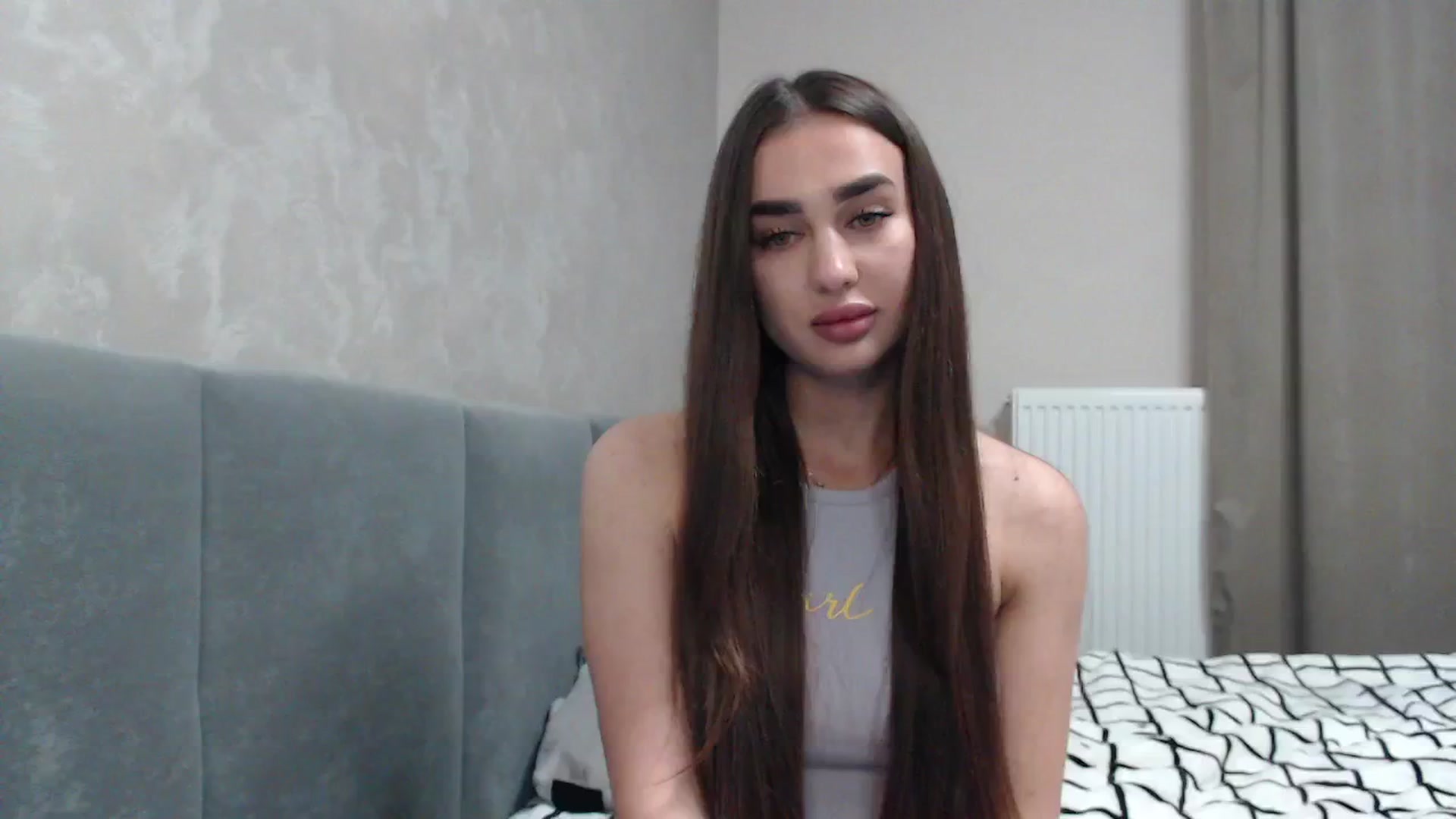 Gallery image thumbnail from NatrlBeauty's myfreecams stream on, 05/19/2024, 23:13 image 15 of 20