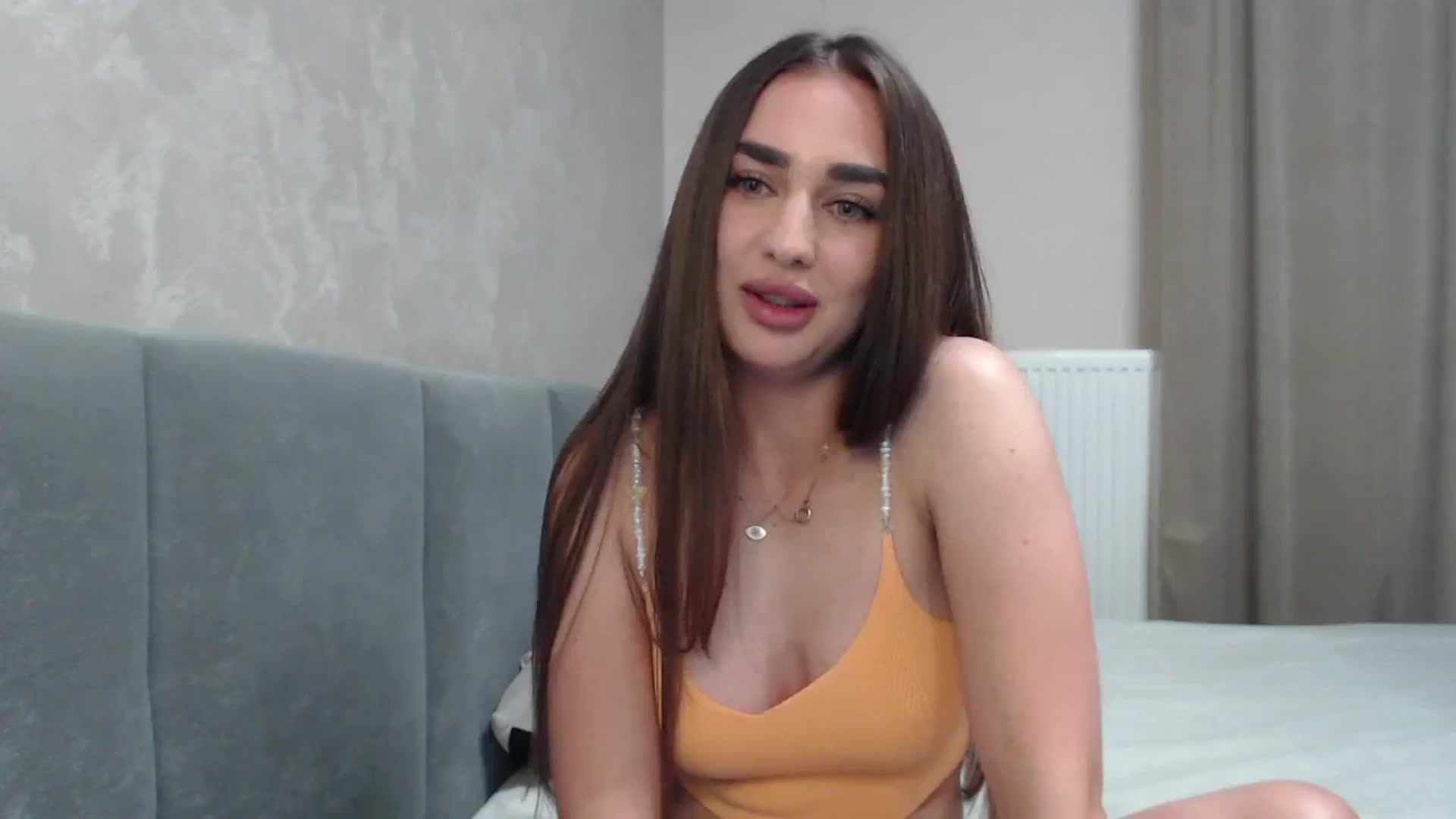 Gallery image thumbnail from NatrlBeauty's myfreecams stream on, 06/09/2024, 23:12 image 16 of 20