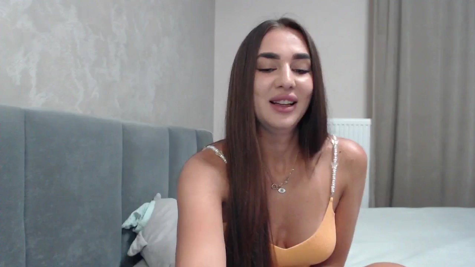 Gallery image thumbnail from NatrlBeauty's myfreecams stream on, 07/06/2024, 10:07 image 12 of 20
