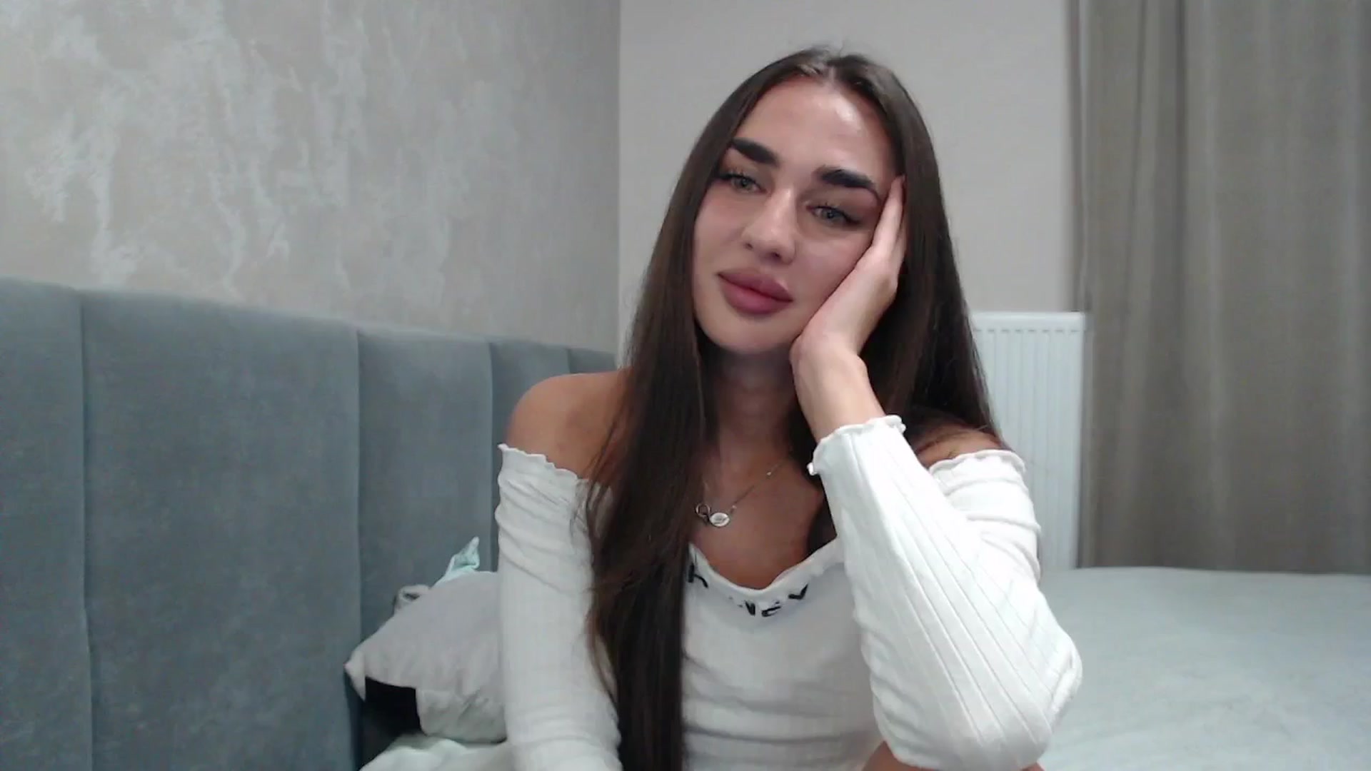 Gallery image thumbnail from NatrlBeauty's myfreecams stream on, 07/22/2024, 22:24 image 2 of 20