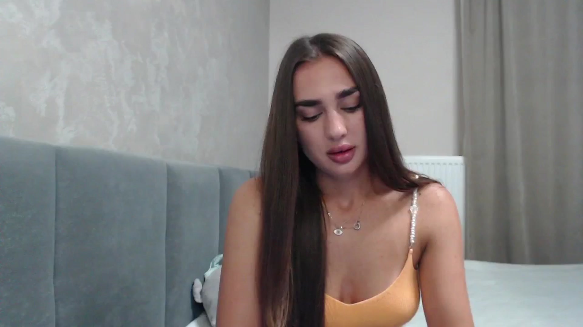 Gallery image thumbnail from NatrlBeauty's myfreecams stream on, 07/23/2024, 21:02 image 8 of 20