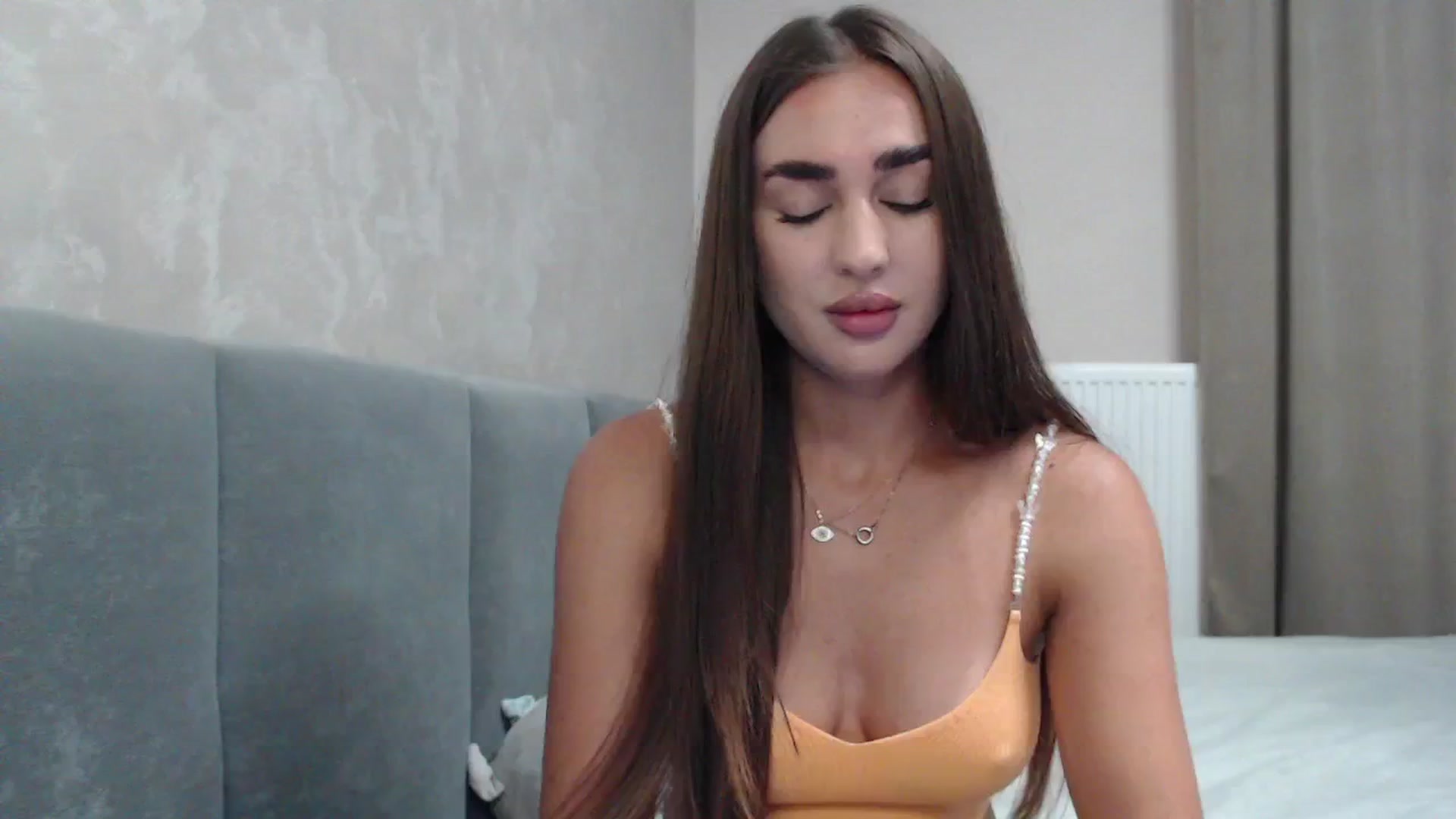 Gallery image thumbnail from NatrlBeauty's myfreecams stream on, 08/07/2024, 11:04 image 4 of 20
