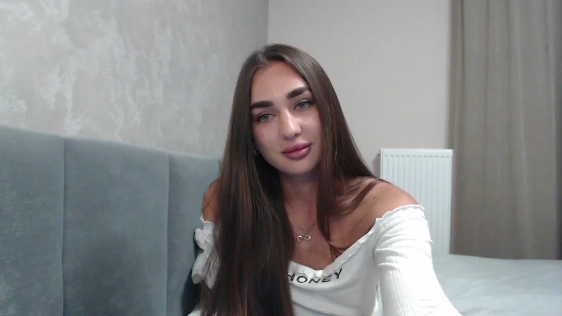 Gallery image thumbnail from NatrlBeauty's myfreecams stream on, 09/01/2024, 21:24 image 3 of 20