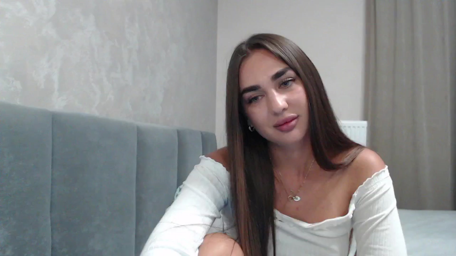 Gallery image thumbnail from NatrlBeauty's myfreecams stream on, 09/01/2024, 21:24 image 14 of 20