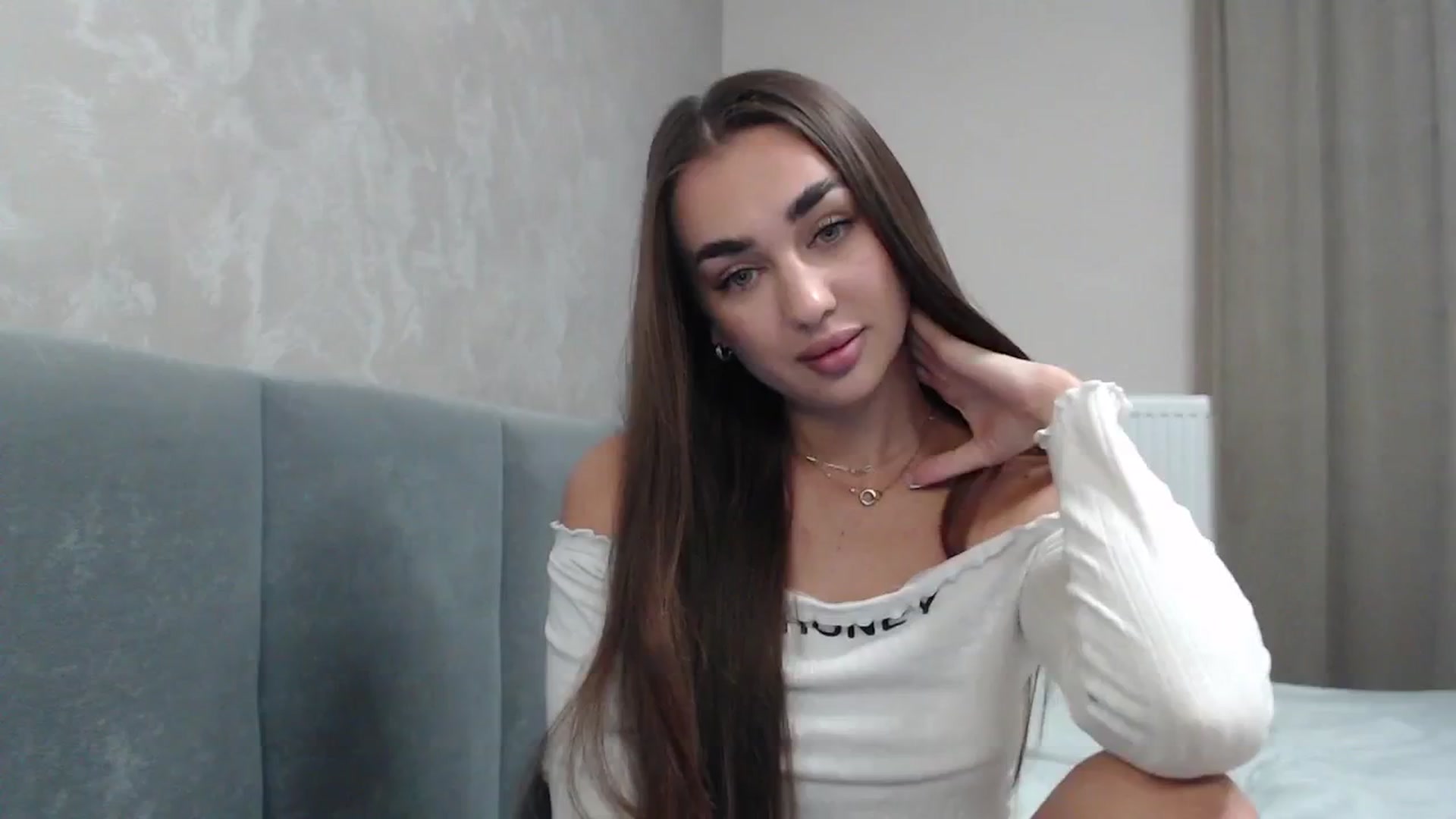 Gallery image thumbnail from NatrlBeauty's myfreecams stream on, 10/01/2024, 13:40 image 7 of 20