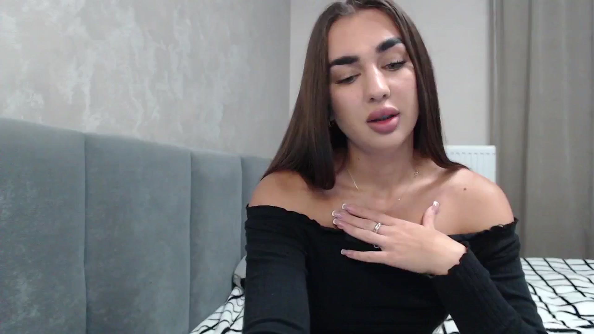 Gallery image thumbnail from NatrlBeauty's myfreecams stream on, 10/10/2024, 08:41 image 16 of 20