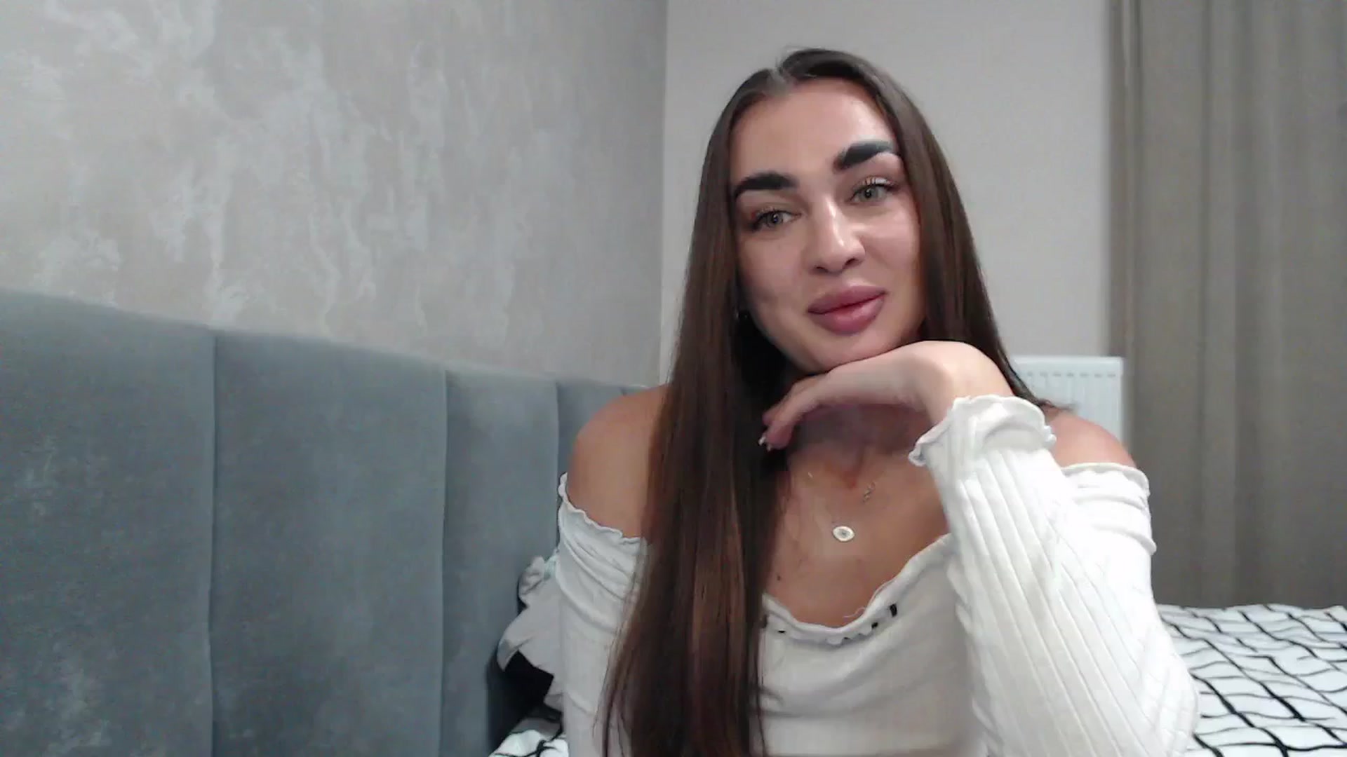 Gallery image thumbnail from NatrlBeauty's myfreecams stream on, 10/22/2024, 11:08 image 16 of 20