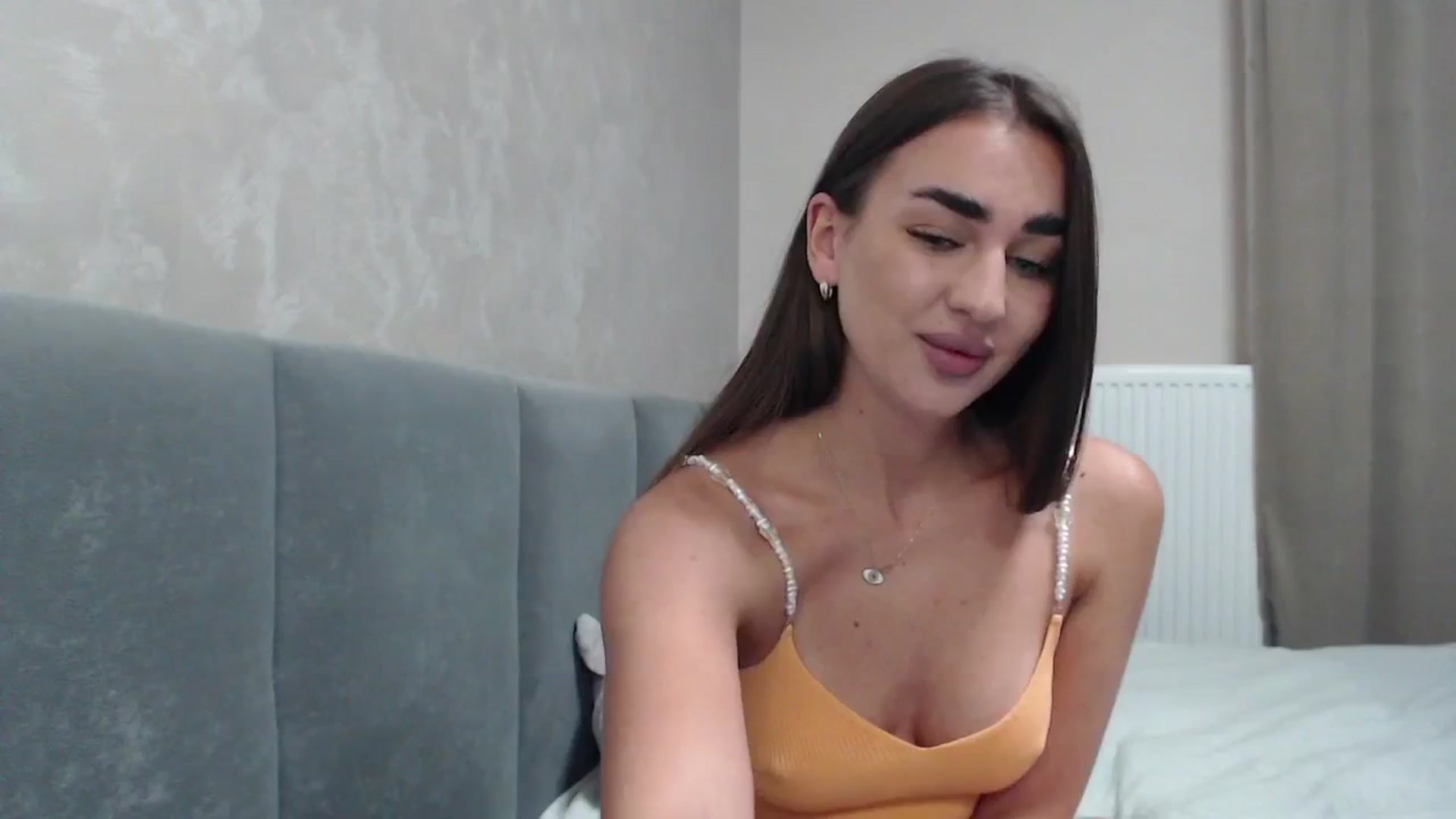 Gallery image thumbnail from NatrlBeauty's myfreecams stream on, 10/28/2024, 12:36 image 7 of 20