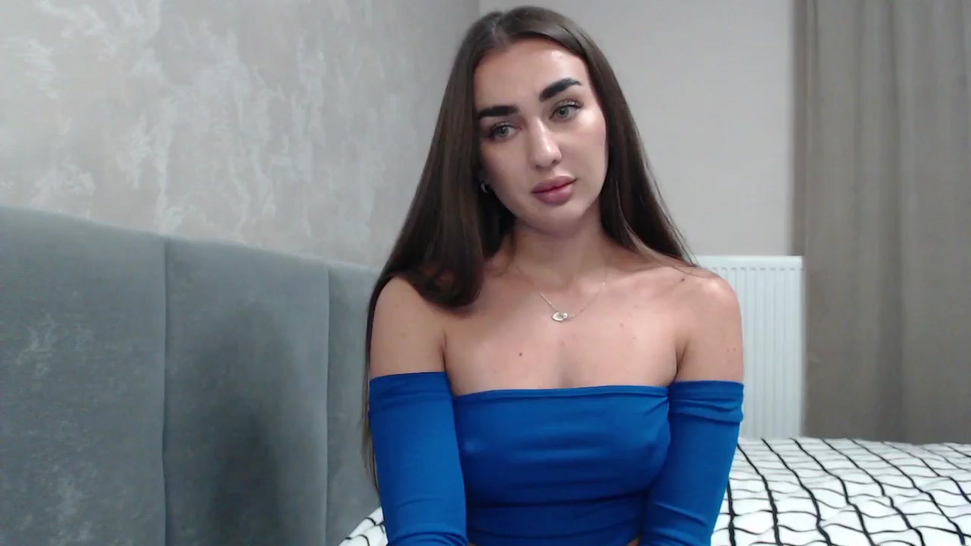 Gallery image thumbnail from NatrlBeauty's myfreecams stream on, 11/18/2024, 15:31 image 1 of 20