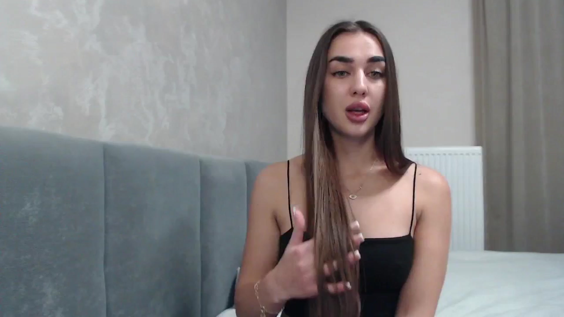 Gallery image thumbnail from NatrlBeauty's myfreecams stream on, 12/02/2024, 16:18 image 8 of 20