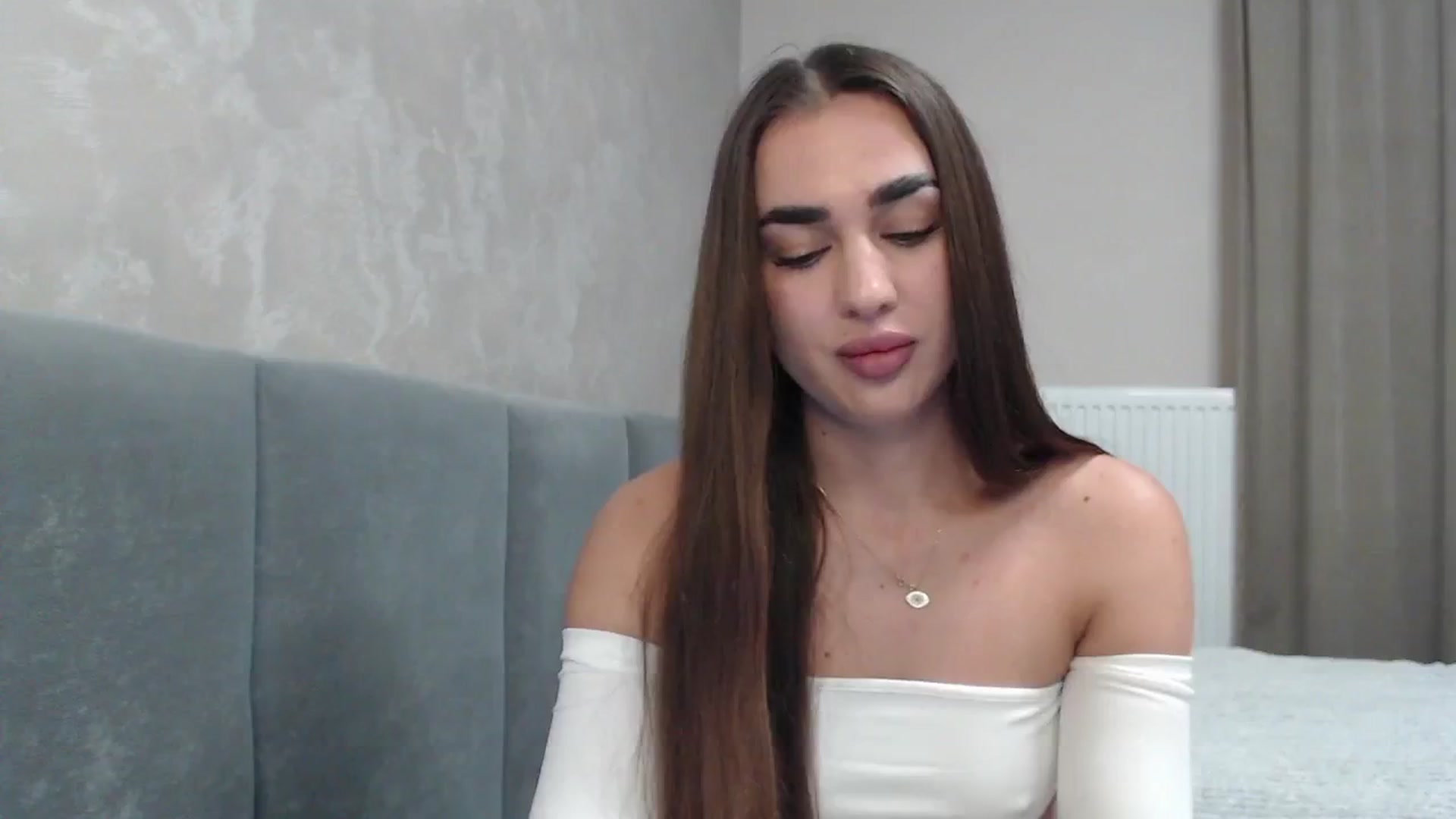 Gallery image thumbnail from NatrlBeauty's myfreecams stream on, 12/18/2024, 22:18 image 13 of 20