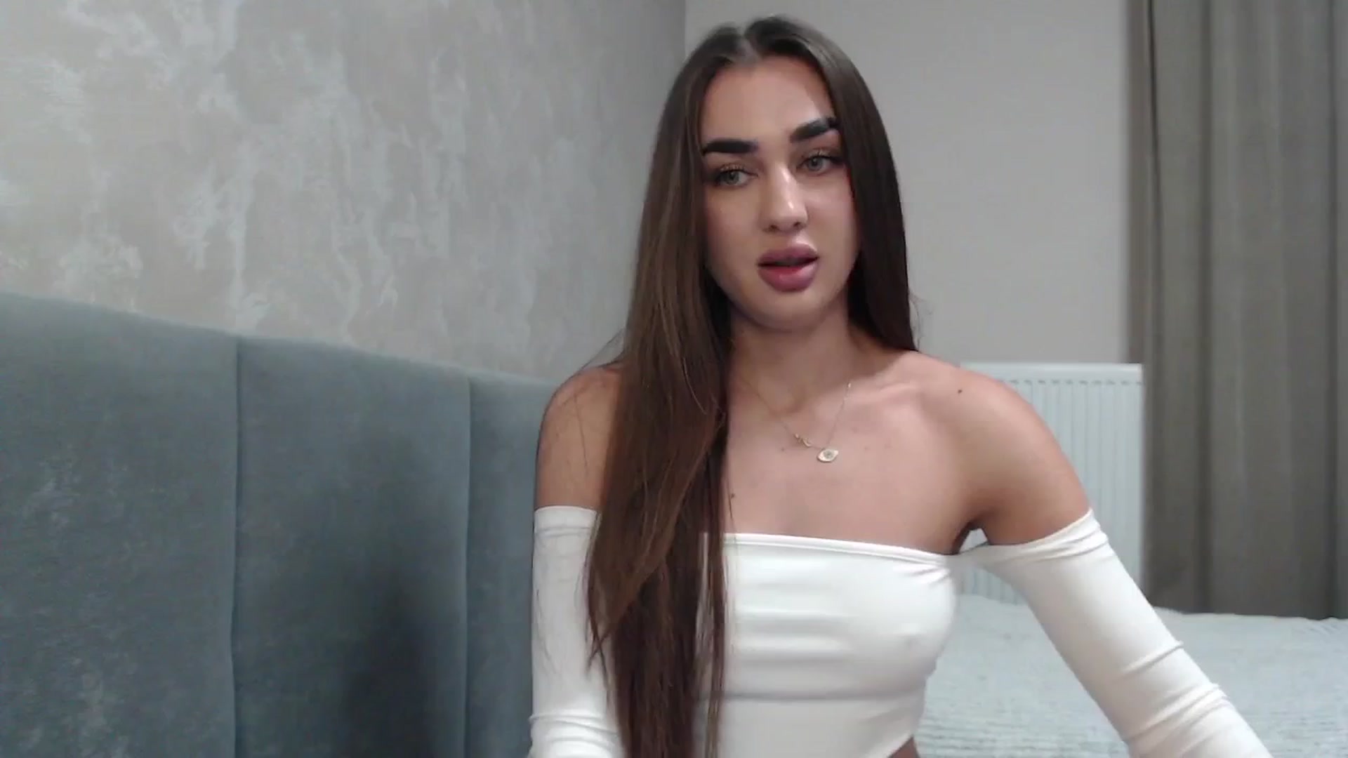 Gallery image thumbnail from NatrlBeauty's myfreecams stream on, 12/18/2024, 23:48 image 3 of 20