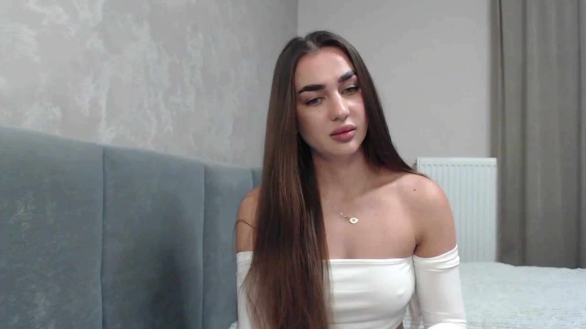Gallery image thumbnail from NatrlBeauty's myfreecams stream on, 12/18/2024, 23:48 image 7 of 20