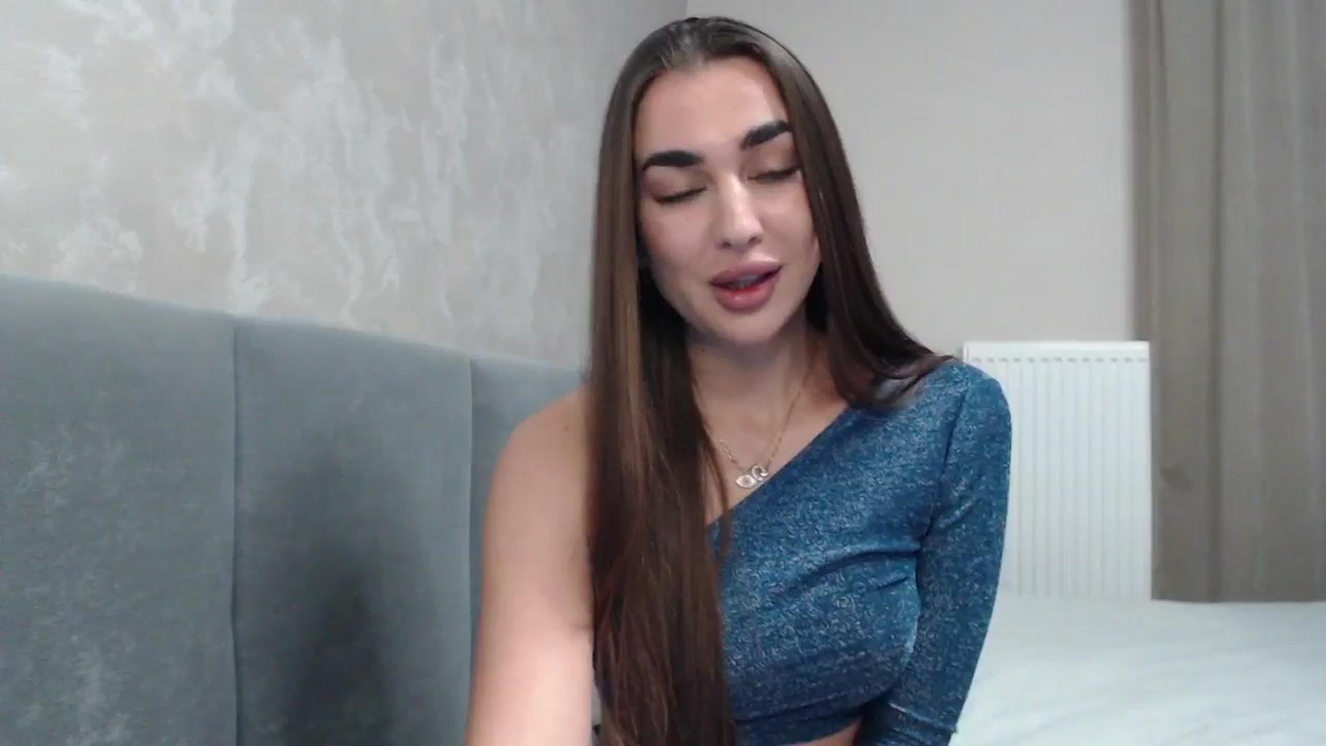 Gallery image thumbnail from NatrlBeauty's myfreecams stream on, 01/07/2025, 24:00 image 8 of 20