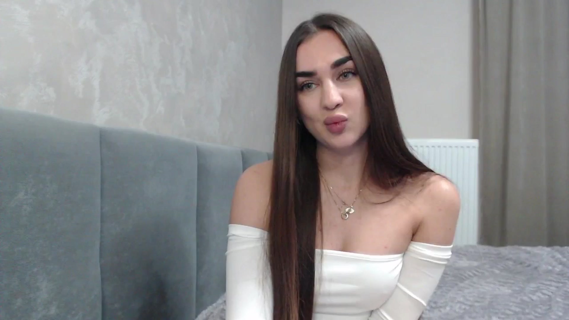 Gallery image thumbnail from NatrlBeauty's myfreecams stream on, 03/04/2025, 11:11 image 8 of 20