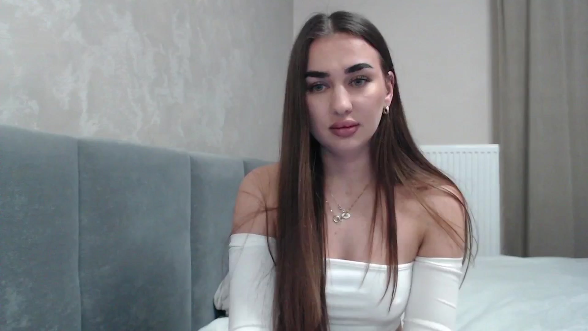 Gallery image thumbnail from NatrlBeauty's myfreecams stream on, 03/18/2025, 19:21 image 8 of 20
