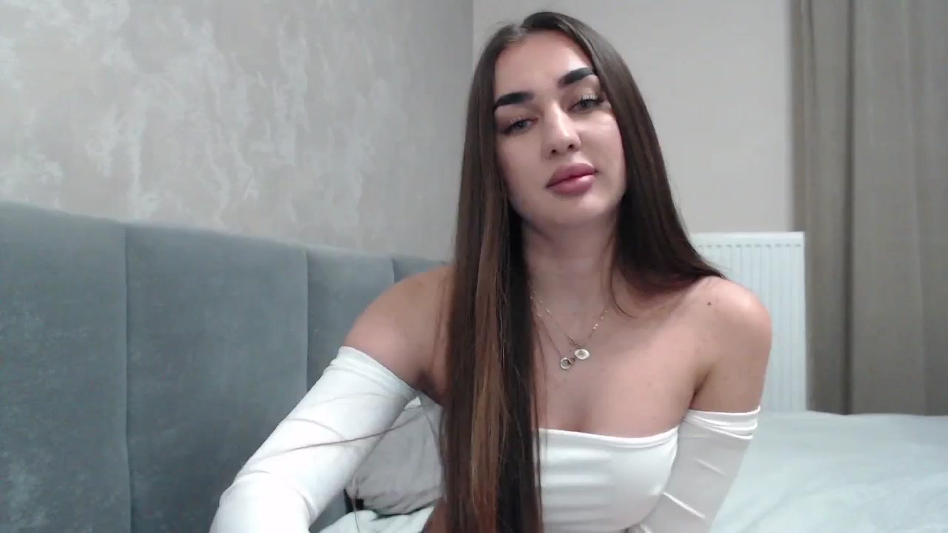 Gallery image thumbnail from NatrlBeauty's myfreecams stream on, 03/18/2025, 19:21 image 13 of 20