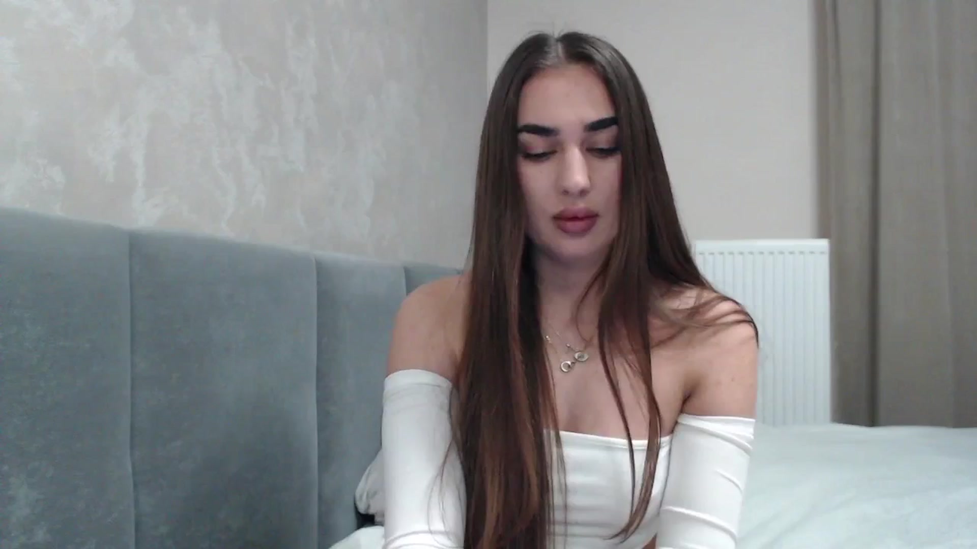Gallery image thumbnail from NatrlBeauty's myfreecams stream on, 03/18/2025, 19:21 image 18 of 20