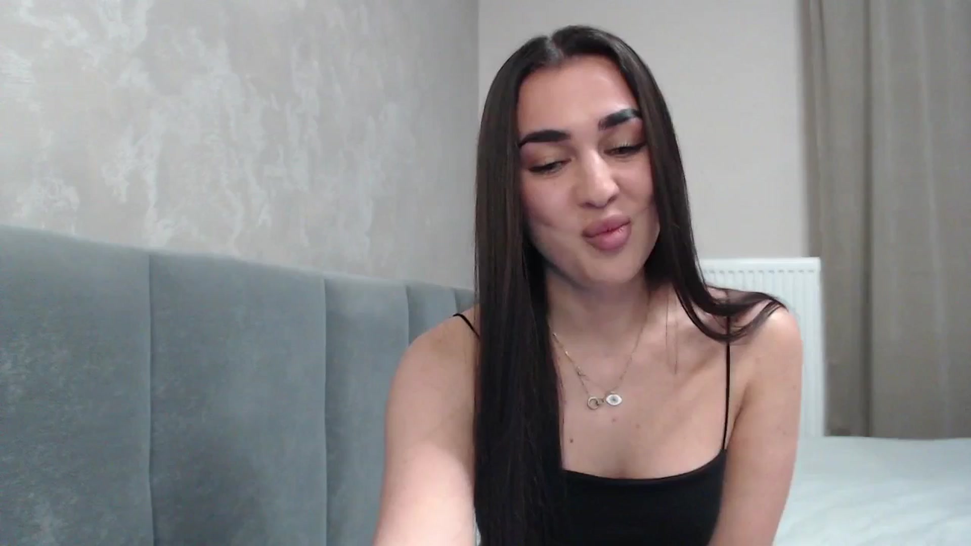 Gallery image thumbnail from NatrlBeauty's myfreecams stream on, 04/05/2025, 17:09 image 5 of 20