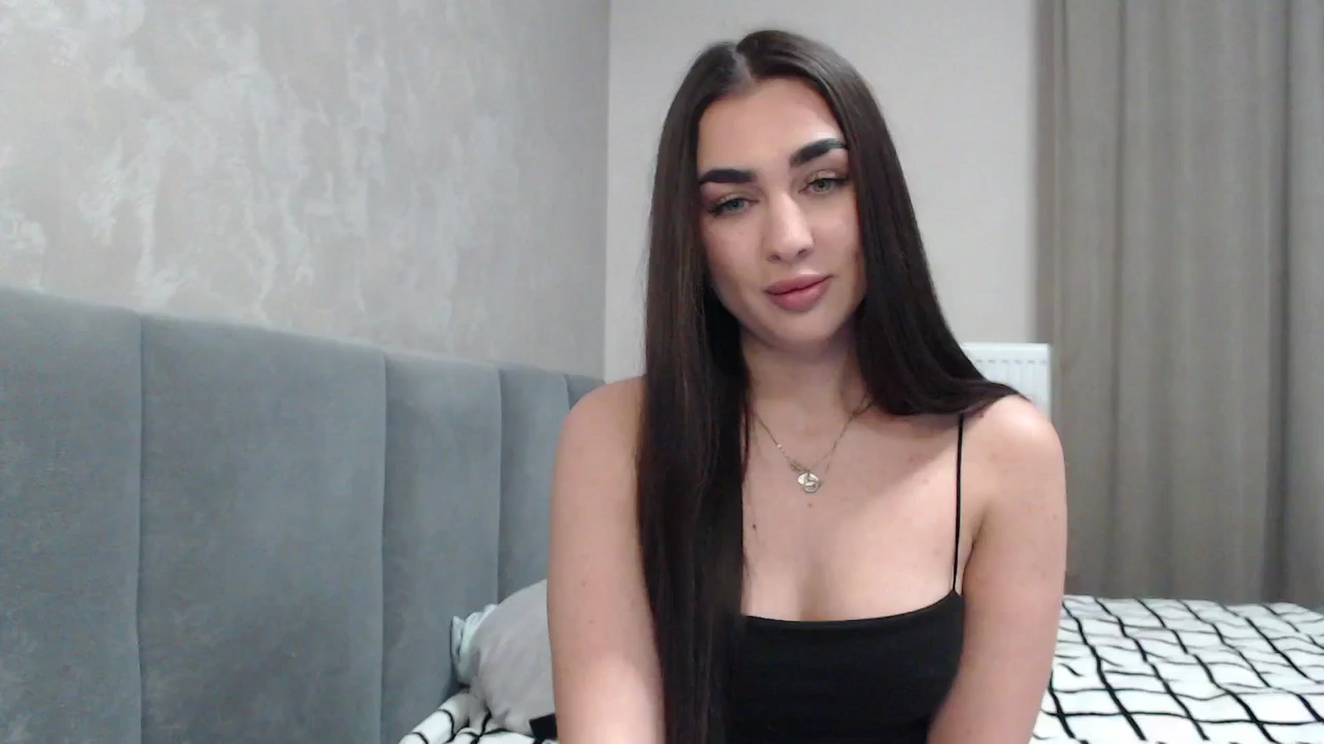 Gallery image thumbnail from NatrlBeauty's myfreecams stream on, 04/10/2025, 14:08 image 8 of 20