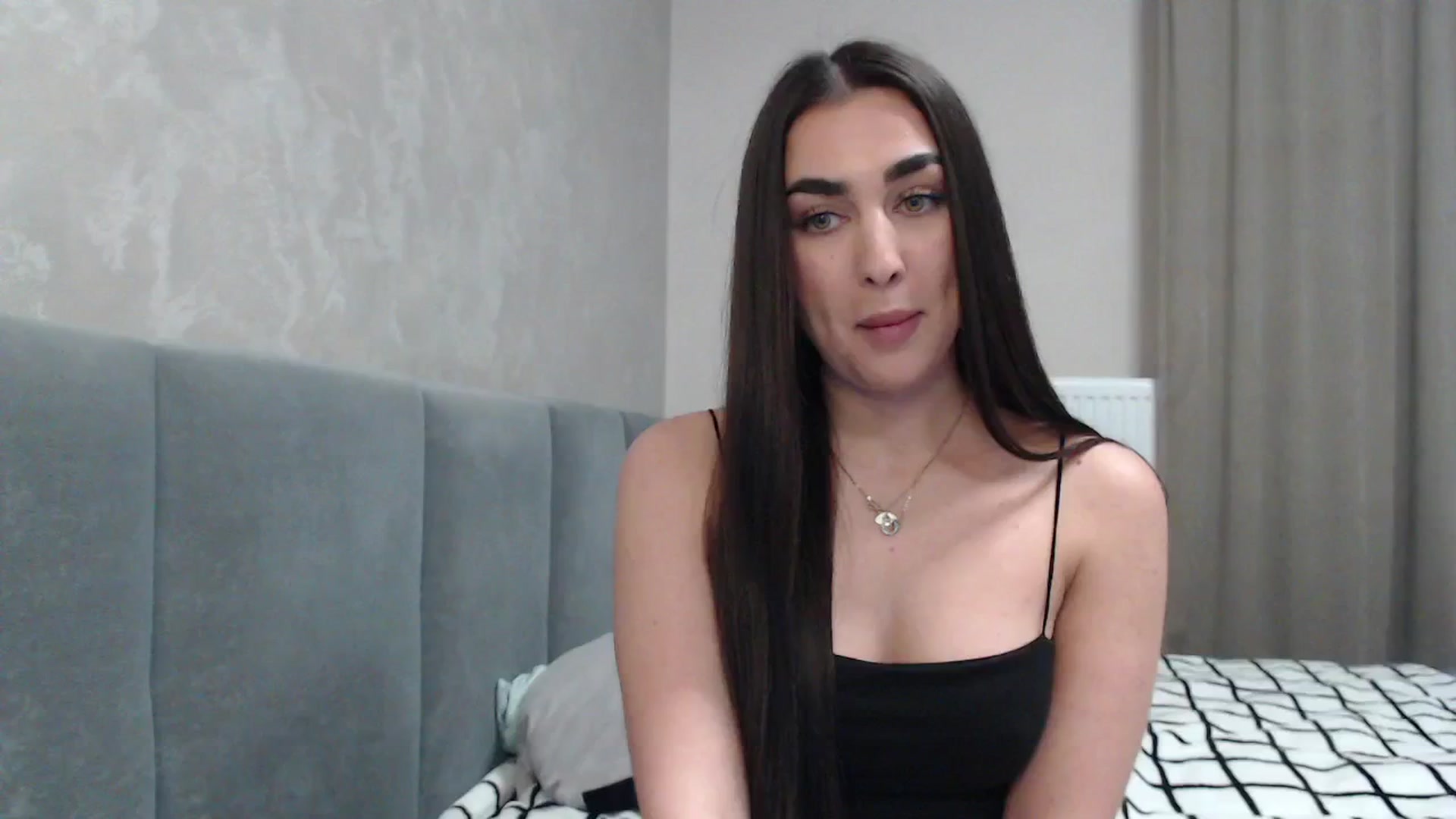 Gallery image thumbnail from NatrlBeauty's myfreecams stream on, 04/10/2025, 14:08 image 13 of 20
